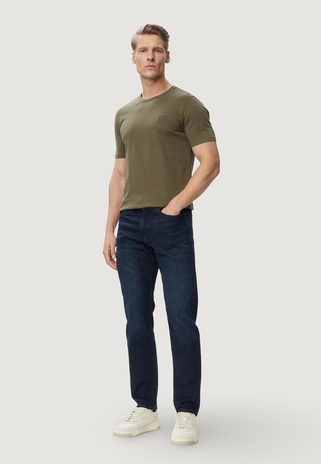 T-shirt Boss Tales 10242631 02