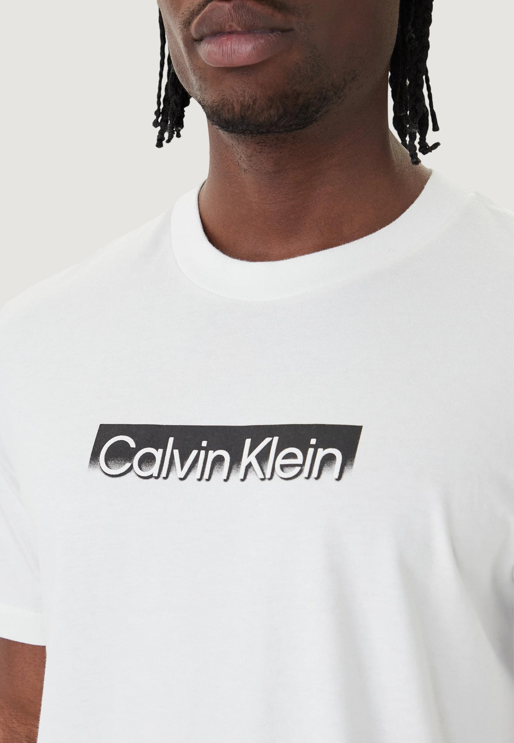T-shirt Calvin Klein LV04LF812G