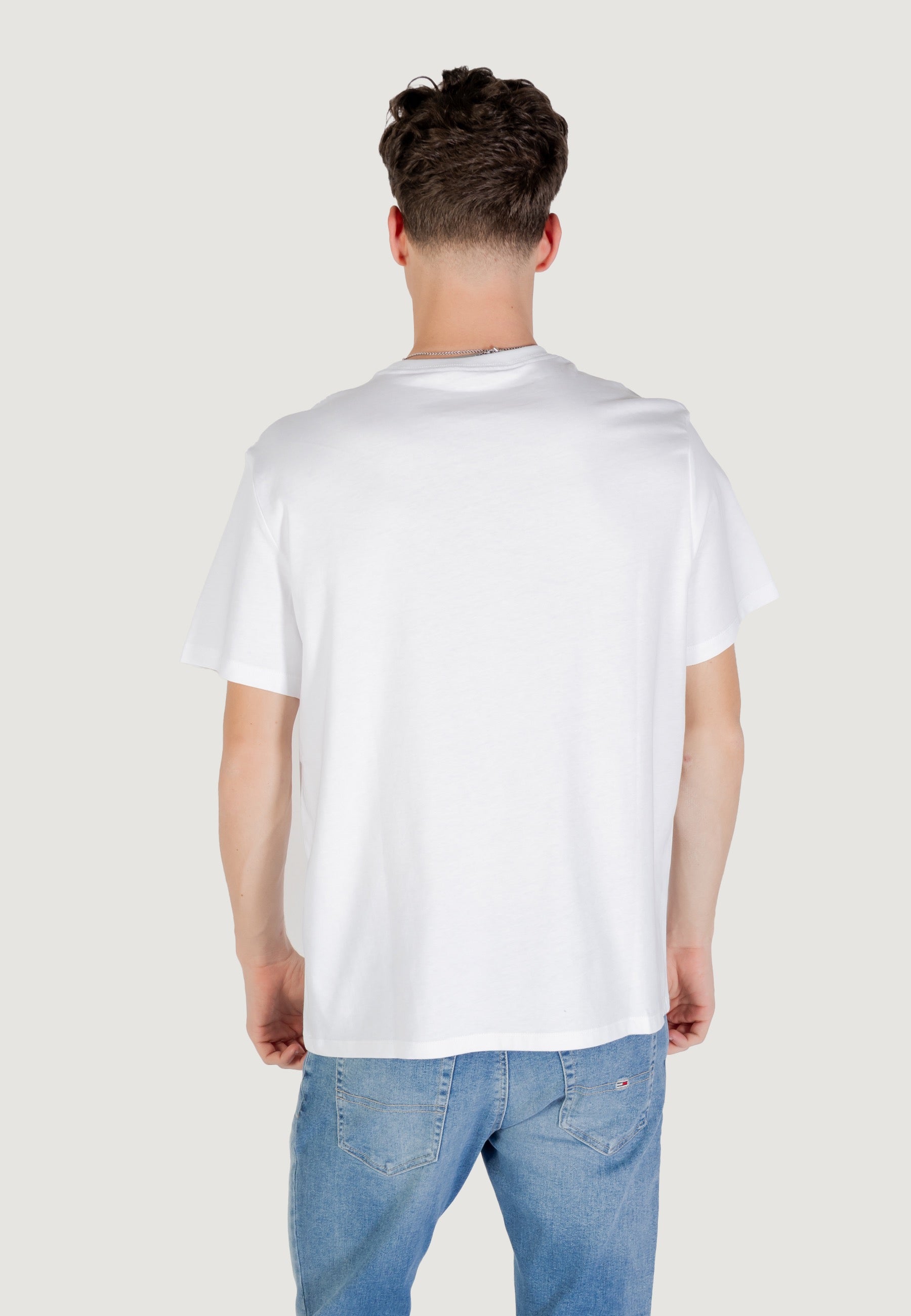 T-shirt Calvin Klein Jeans SS 20s CK DEBOSS MON