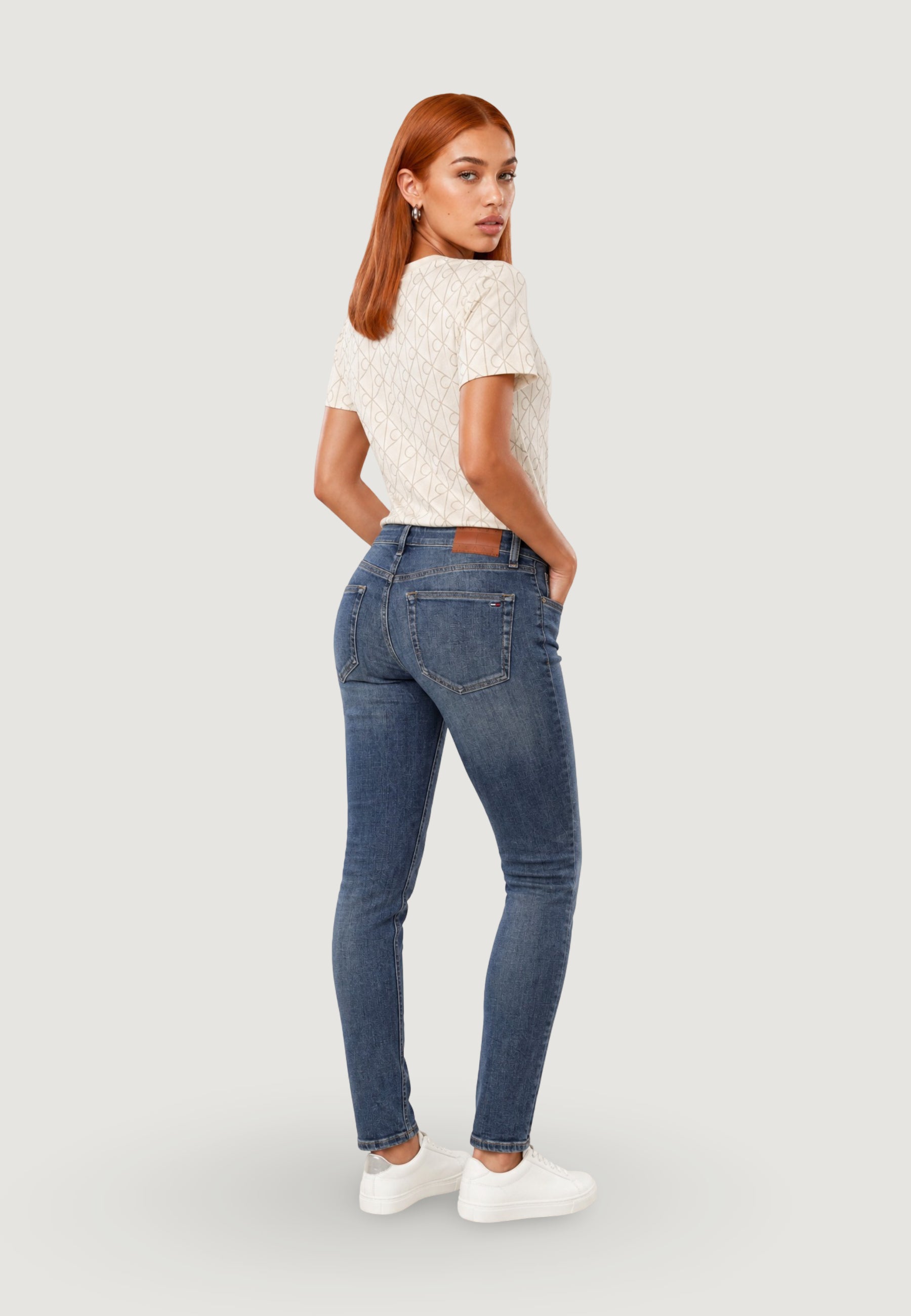 T-shirts Calvin Klein Jeans LV047G811G