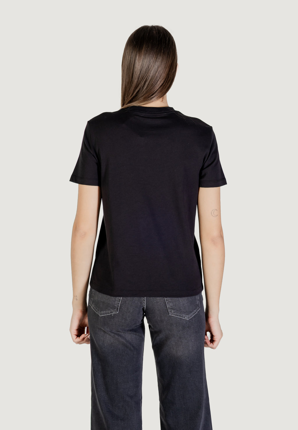 T-shirts Calvin Klein Jeans SS 20s CLASSIC LOGO