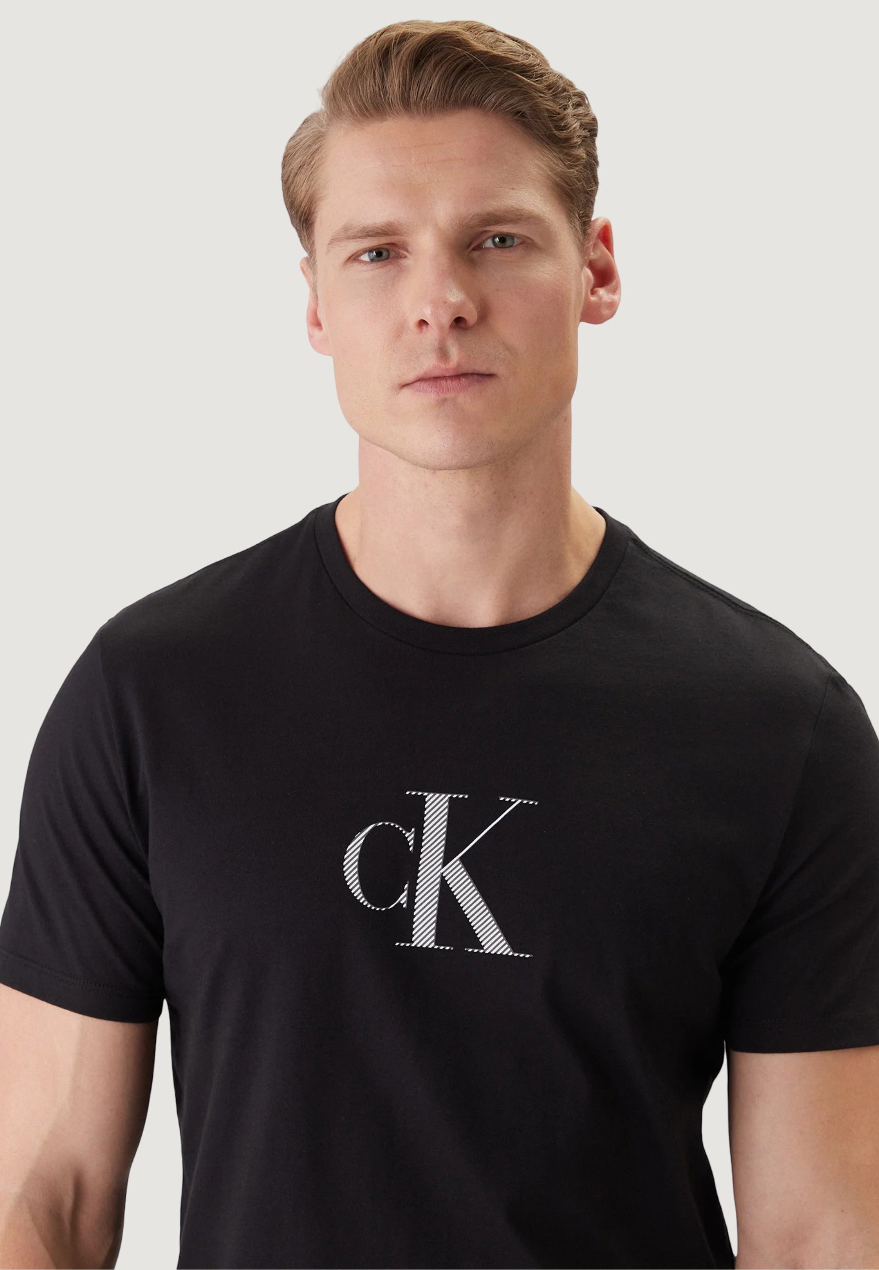 T-shirt Calvin Klein LV04RF853G