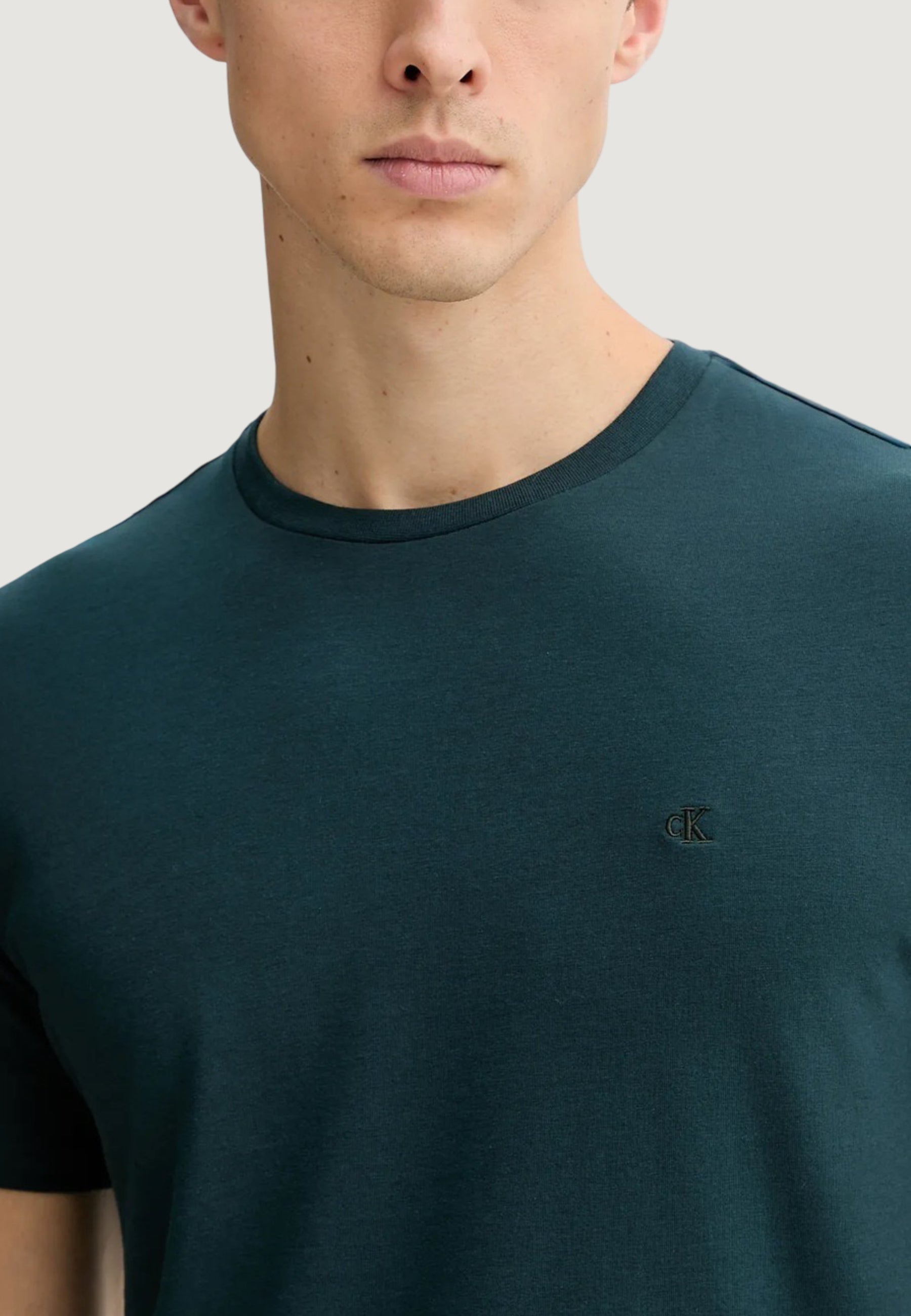 T-shirt Calvin Klein LV04LC240G