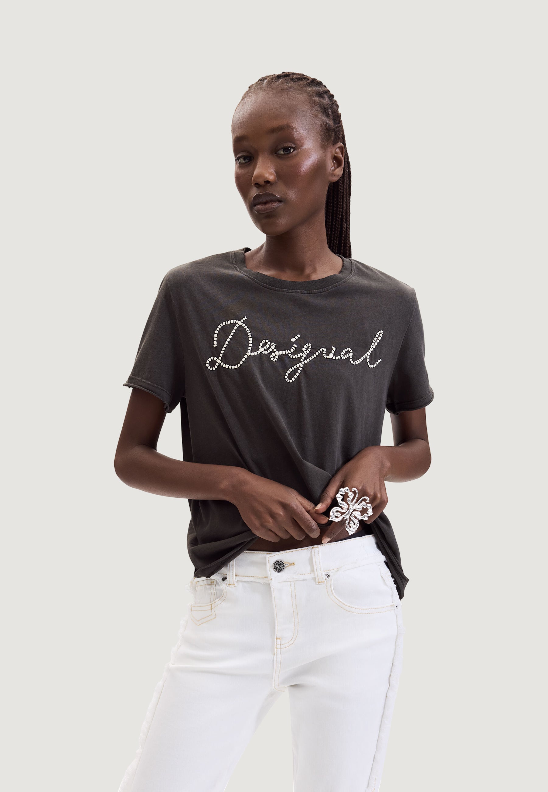 T-shirts Desigual TS_NEENA