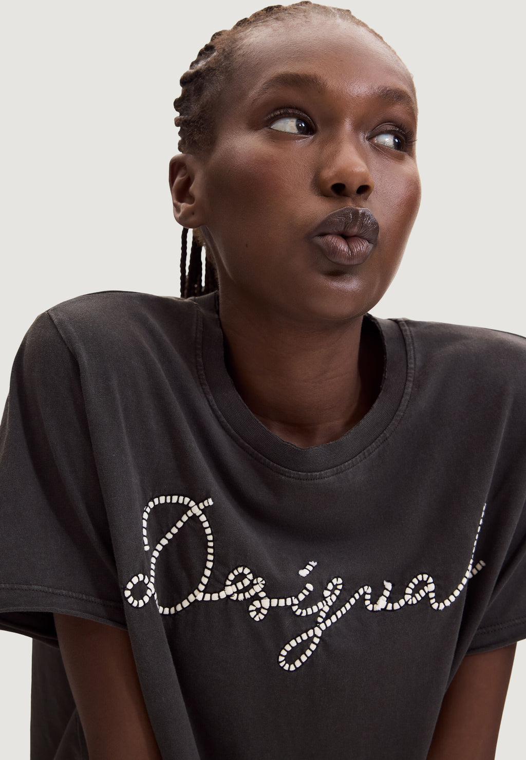 T-shirts Desigual TS_NEENA
