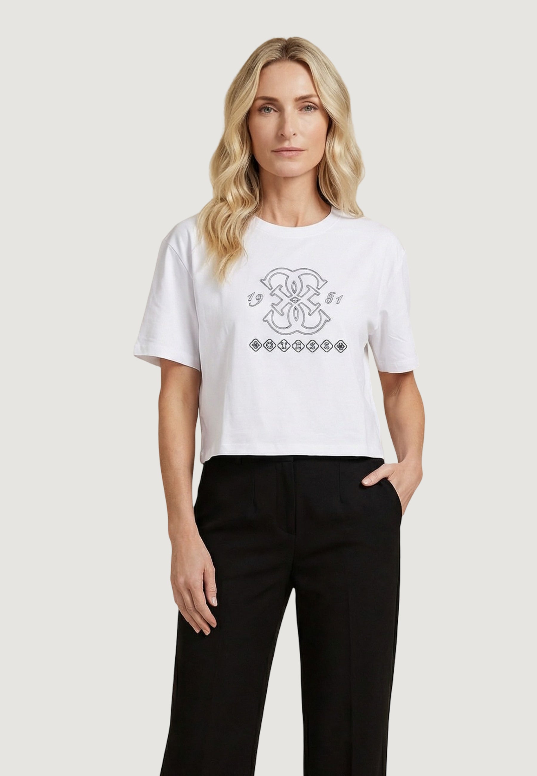 T-shirt Guess Active GABI SS CN T-SHIRT