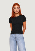T-shirt Guess Active CHARA SS TEE