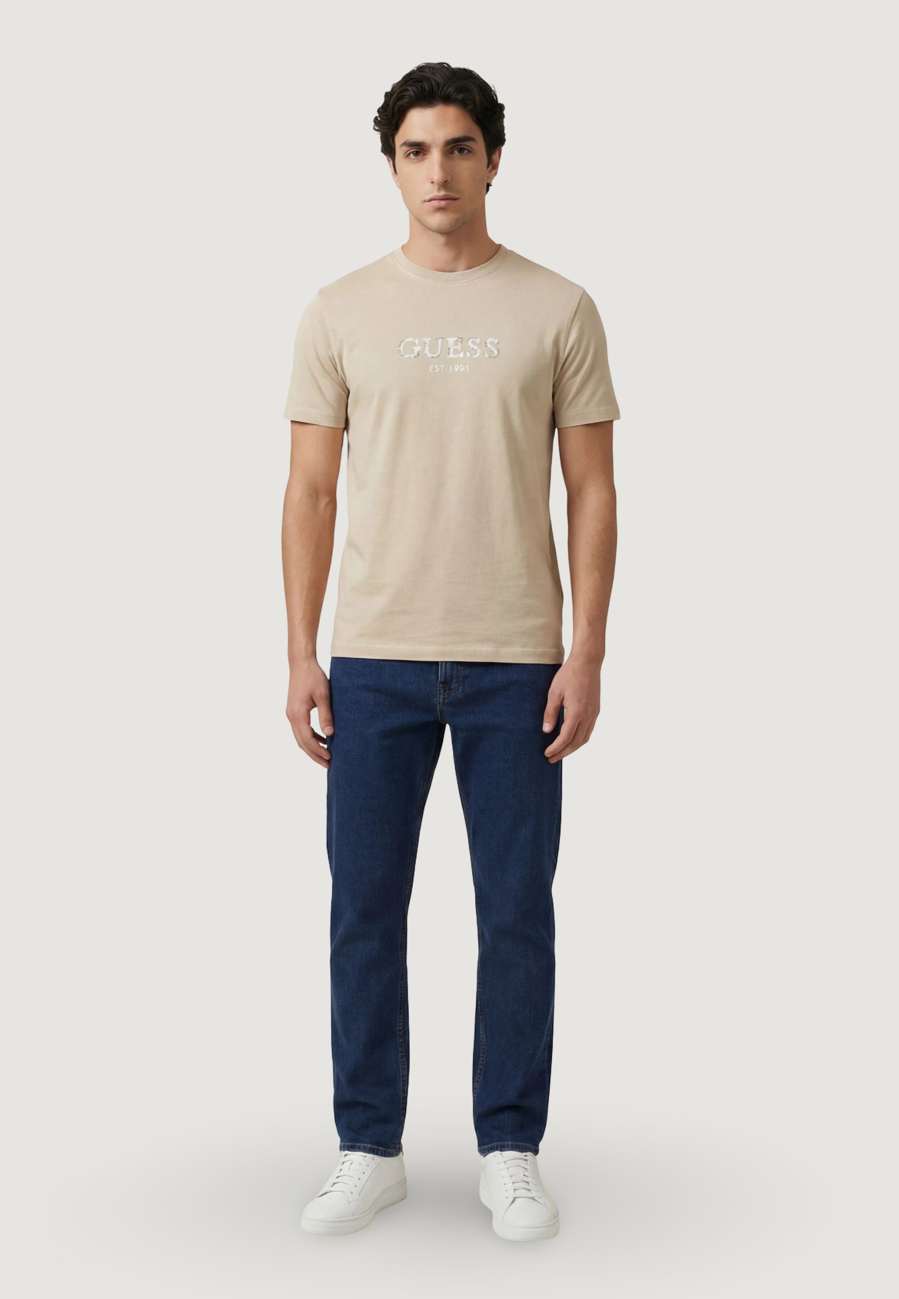 T-shirt Guess CN SS GUESS LOGO CONTRAST STIT