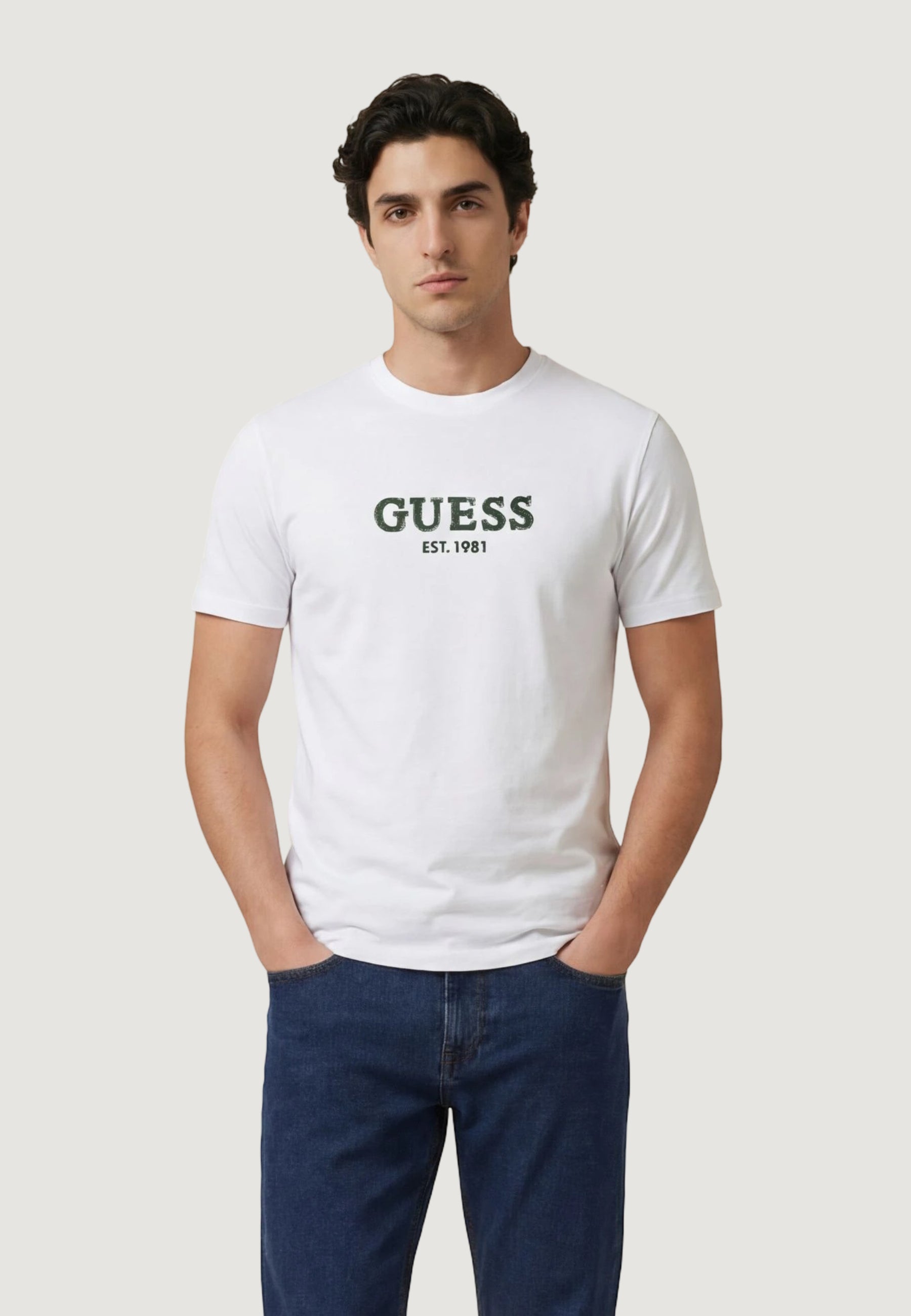T-shirt Guess CN SS GUESS LOGO CONTRAST STIT