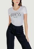 T-shirts Guess CN SS GUESS LOGO TEE