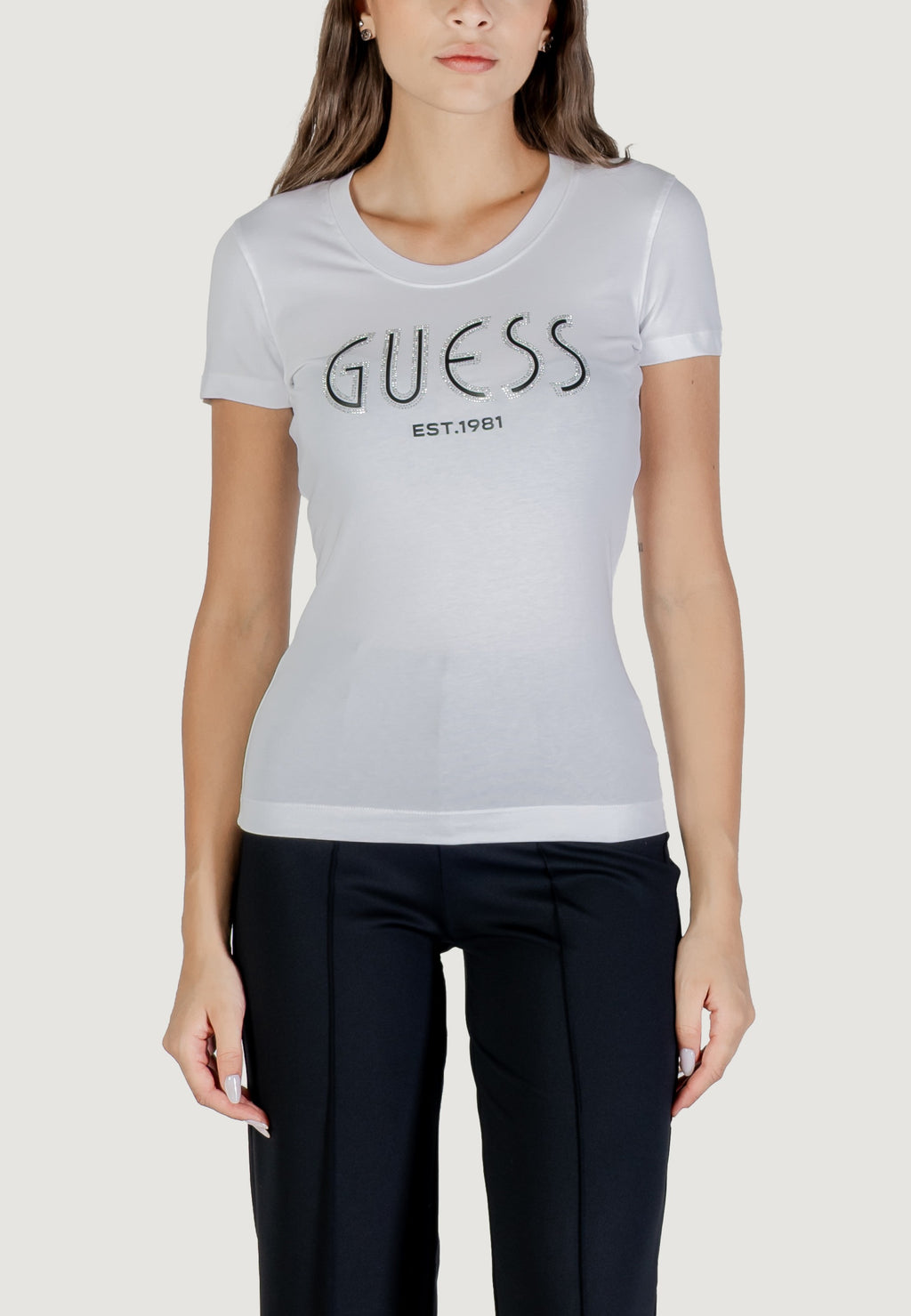 T-shirts Guess CN SS GUESS LOGO TEE