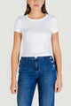 T-shirts Guess SS CN GUESS STUDS SCRIPT TEE