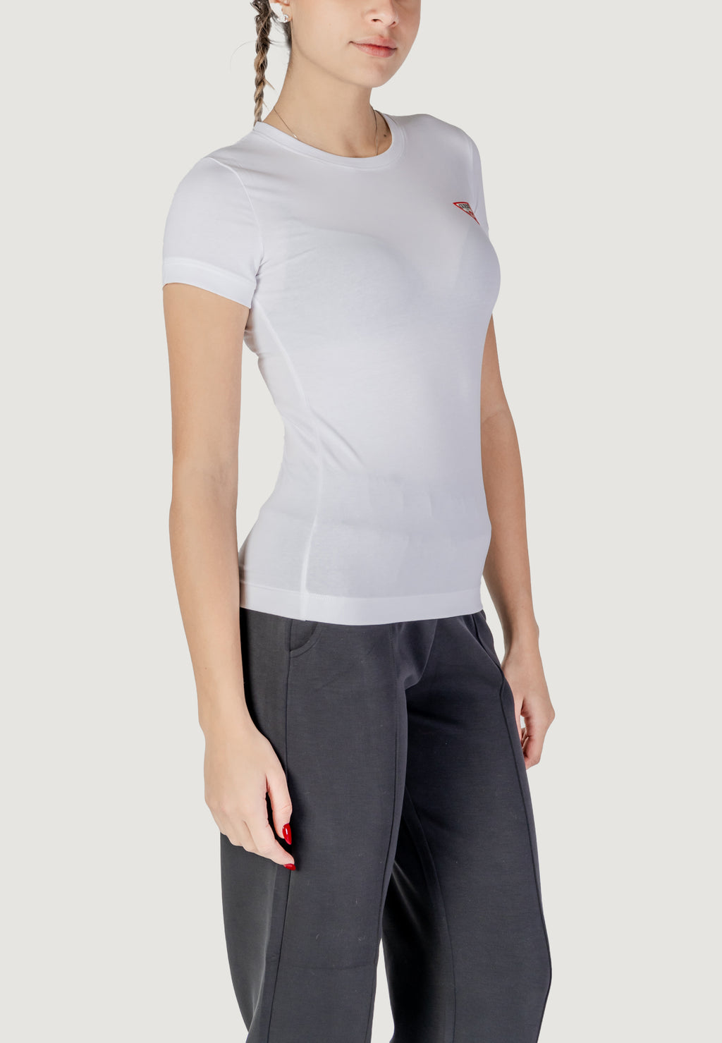 T-shirt Guess SS CN MINI TRIANGLE