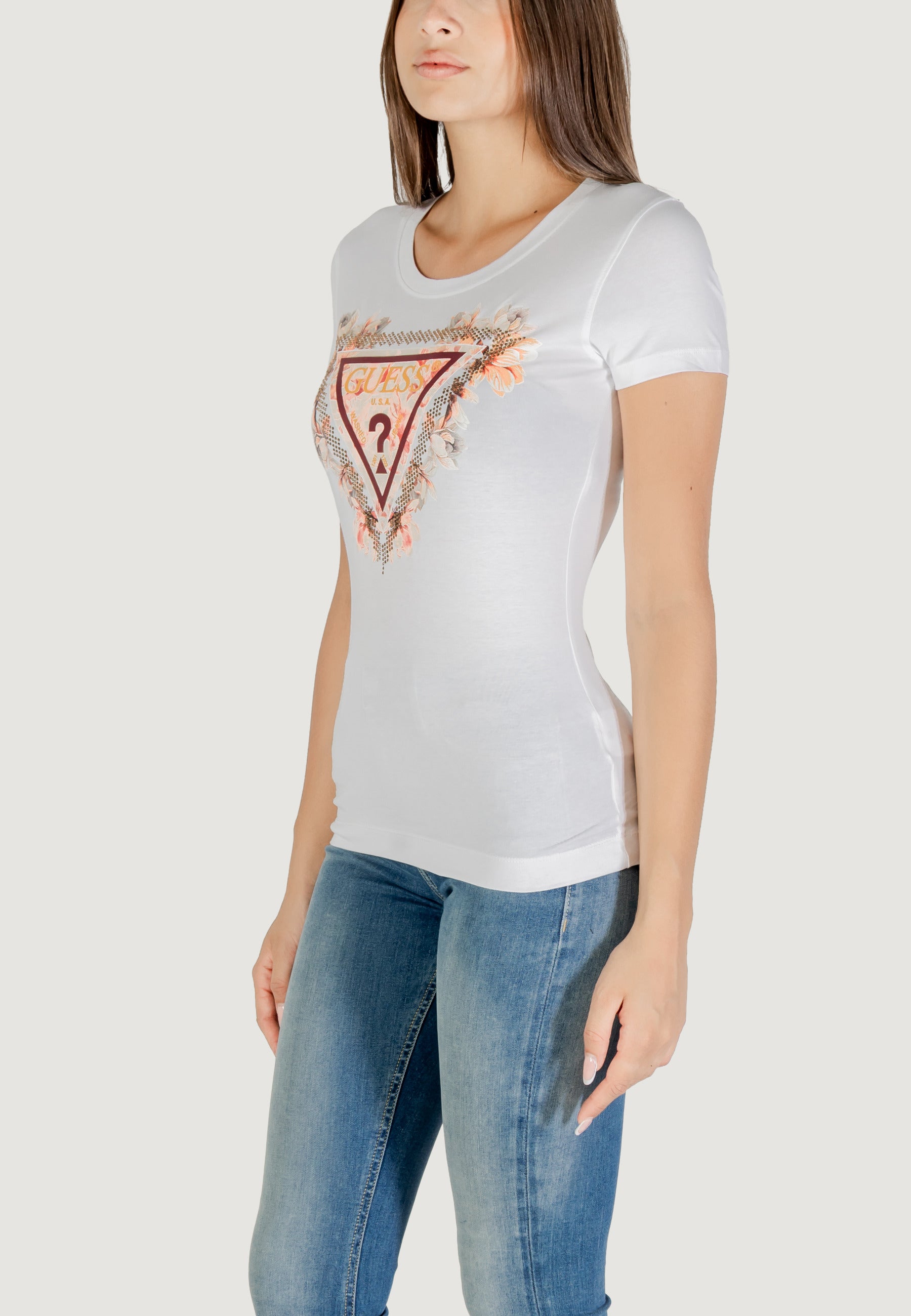T-shirts Guess SS TRIANGLE FLOWERS TEE