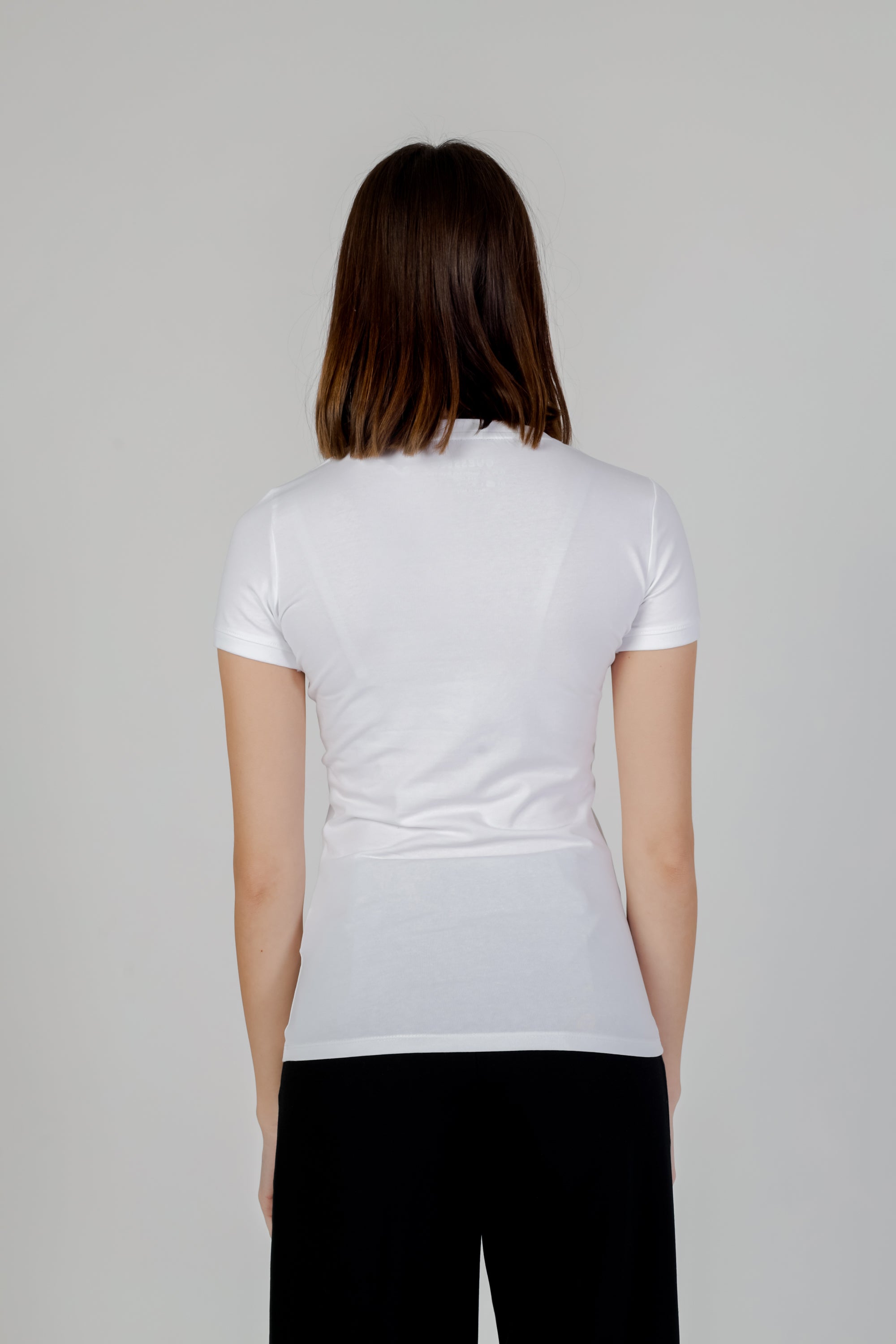 T-shirt Guess VN MINI TRIANGLE