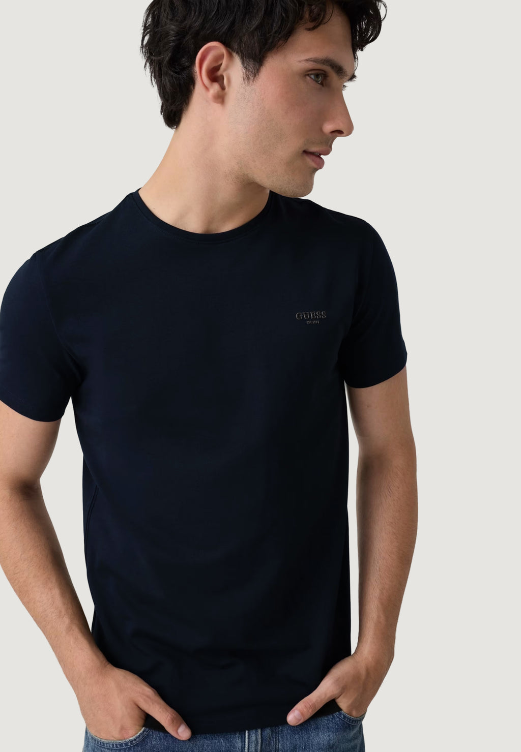T-shirt Guess CN  SS CORE EXTRA SL
