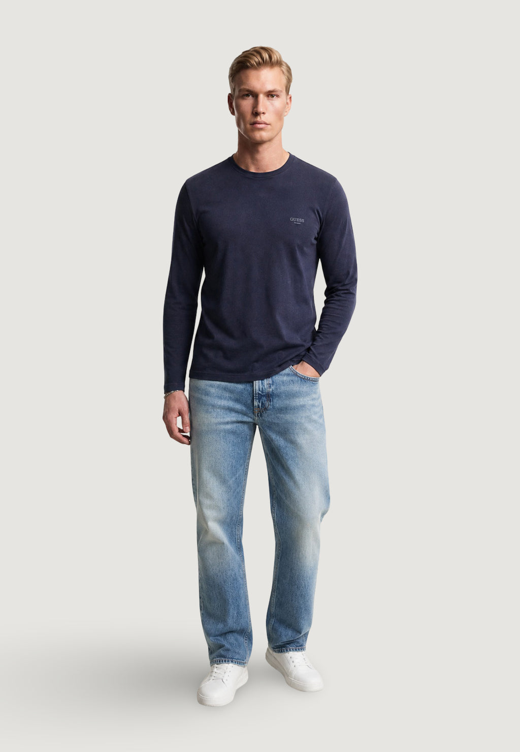 T-shirt manica lunga Guess CN LS CORE EXTRA SLI
