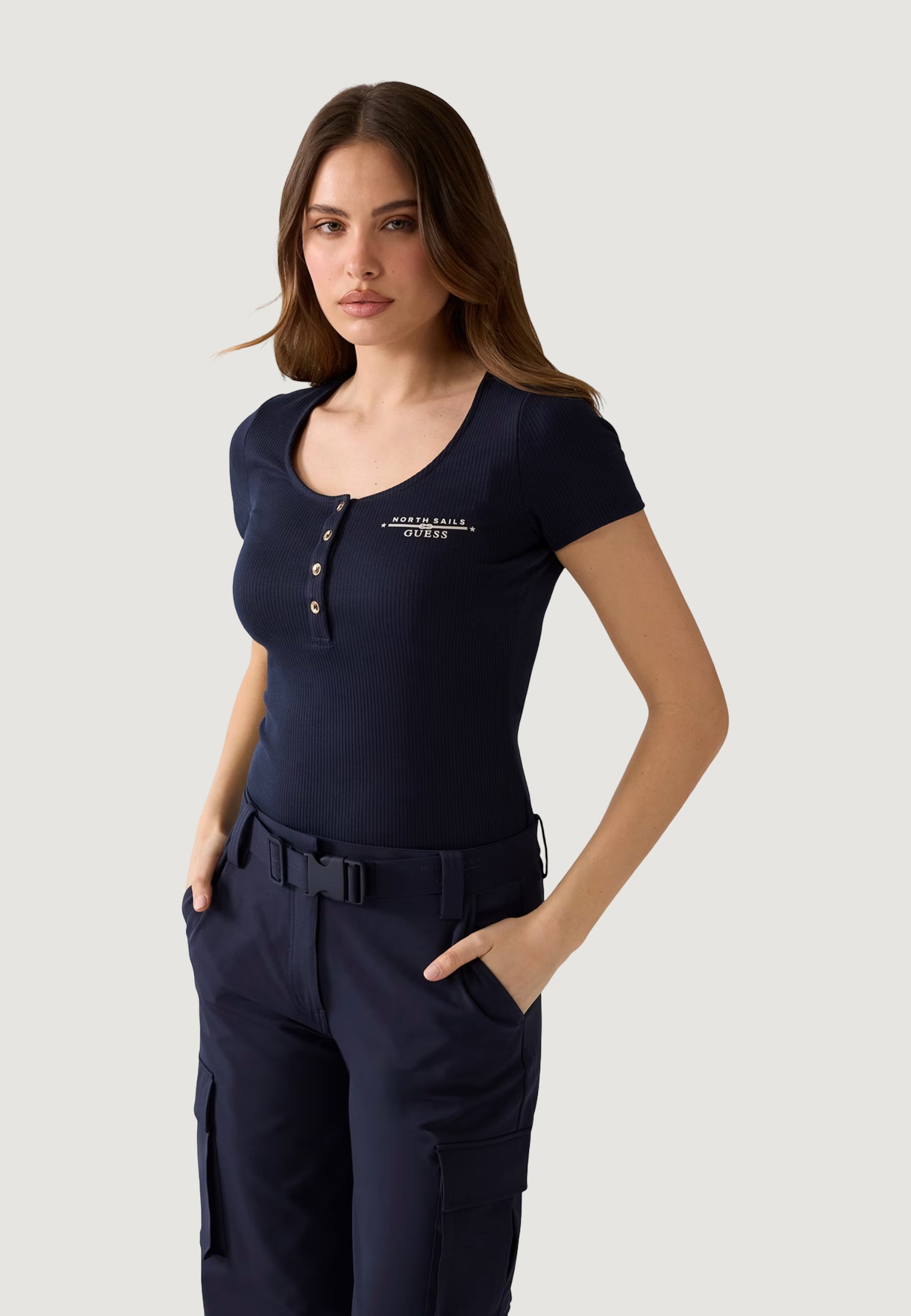 T-shirt Guess GUESSXNS SERAFINO SL