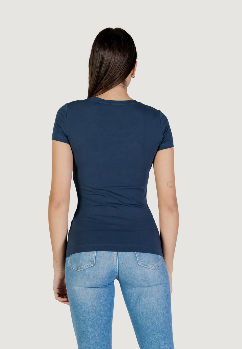 T-shirt Guess SS CN GUESS SCRIPT TEE