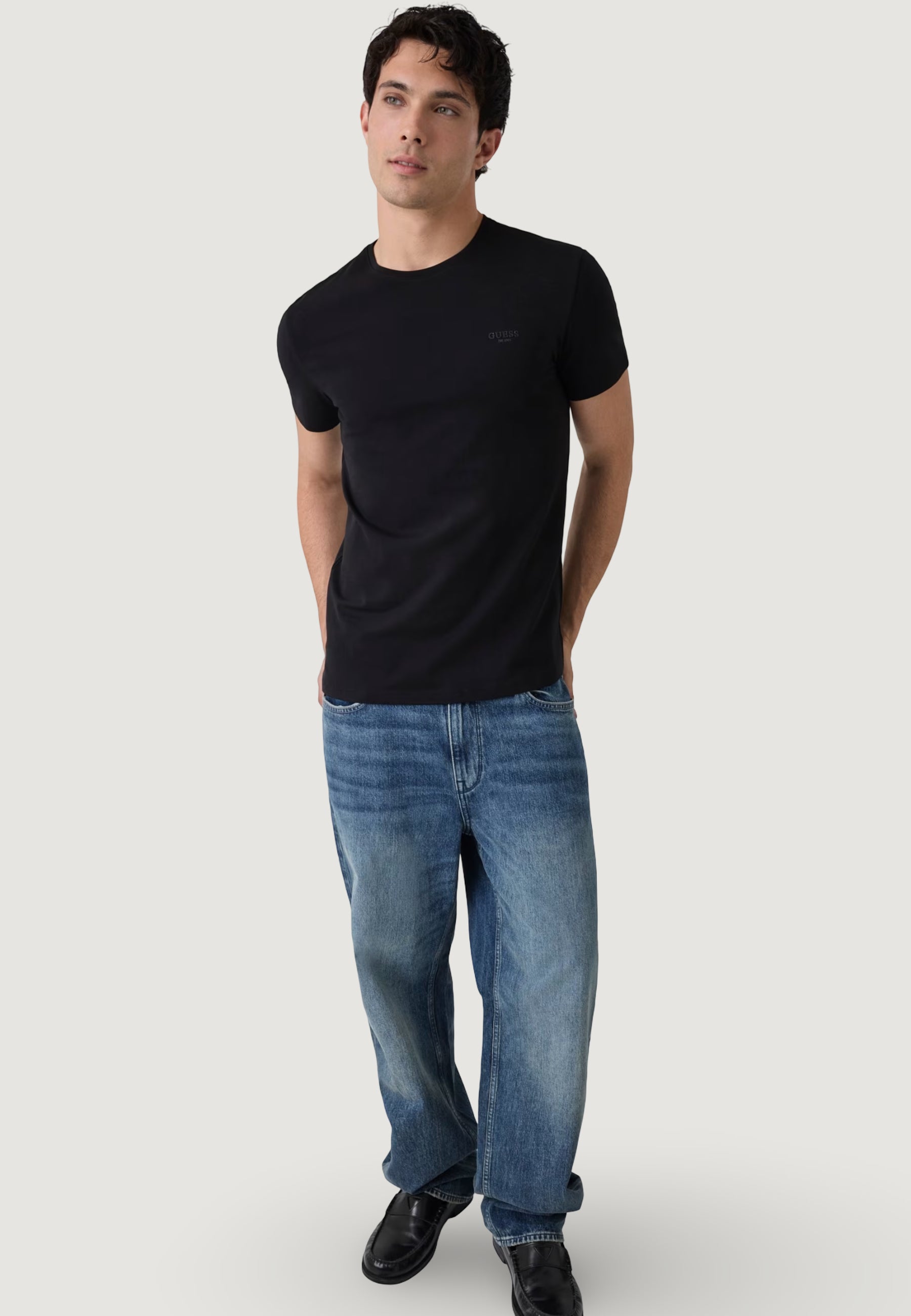 T-shirt Guess CN  SS CORE EXTRA SL