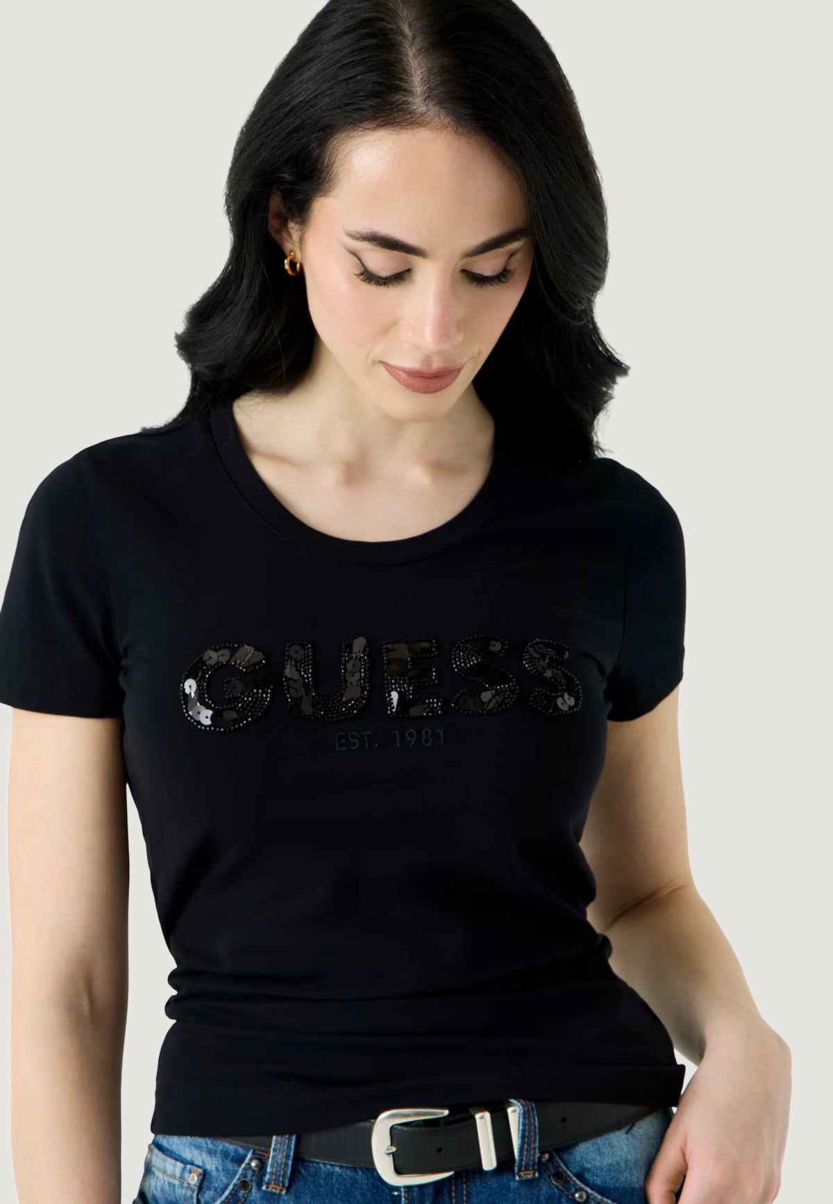 T-shirt Guess CN SS LOGO SEGQUINS