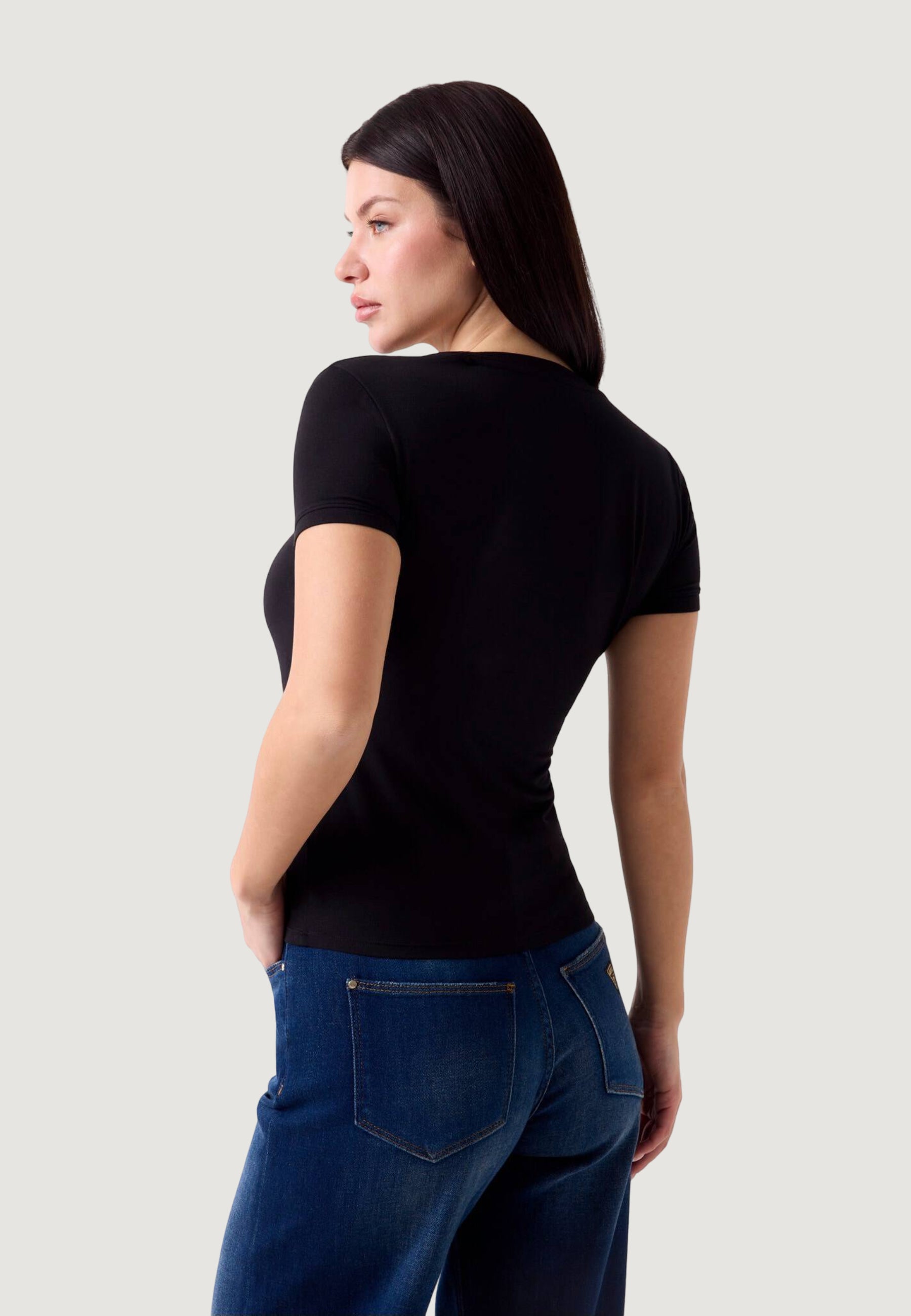 T-shirts Guess NEW SS VN MINI LOGO