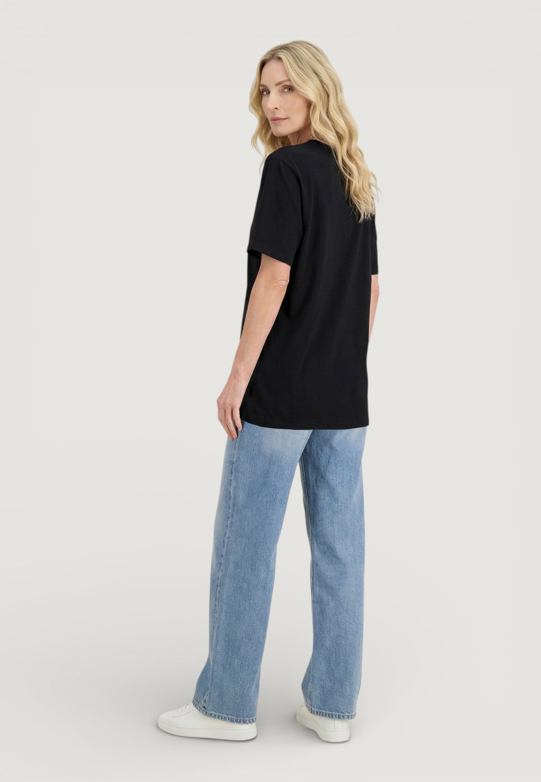 T-shirt Guess SS CN MAXI G STUDS TEE
