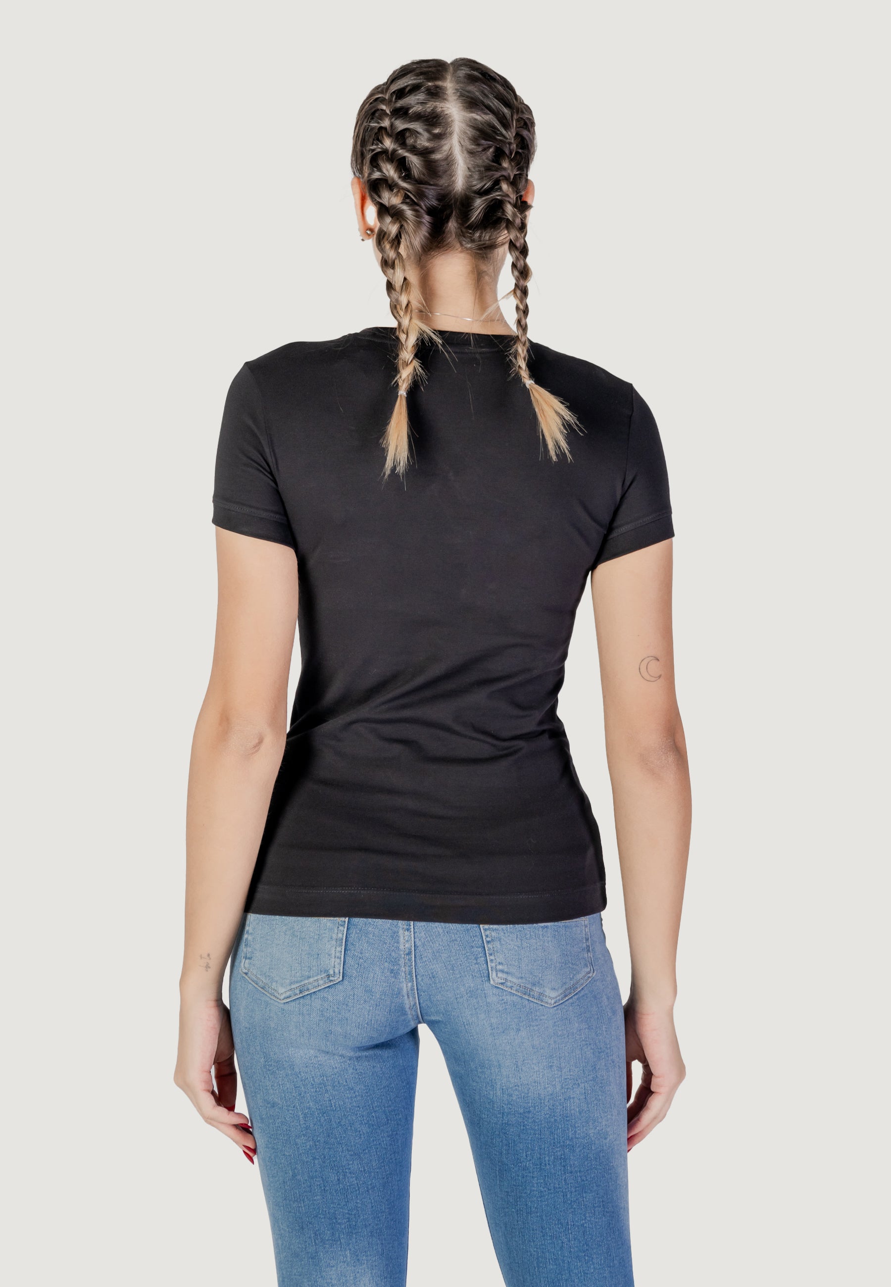 T-shirt Guess SS CN MINI TRIANGLE