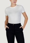 T-shirt Guess Active TRACEY CN SS T-SHIRT