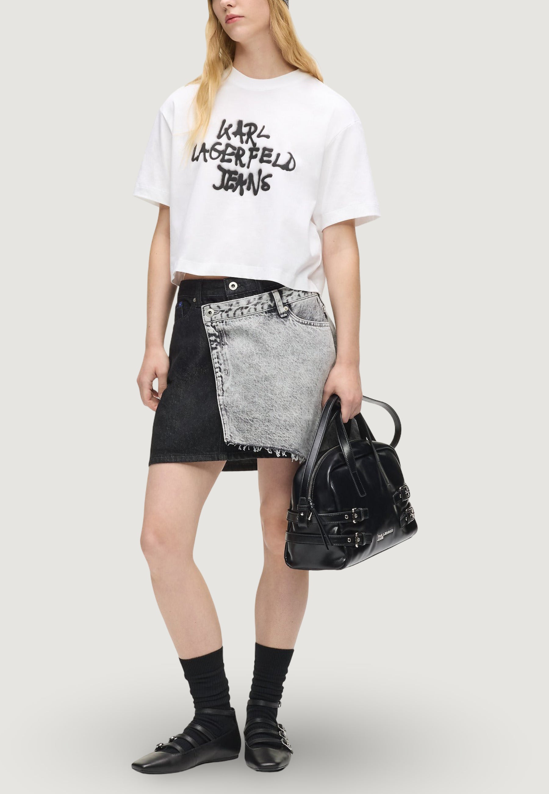T-shirts Karl Lagerfeld Jeans KLJ Reg Cropped Graffiti Tee