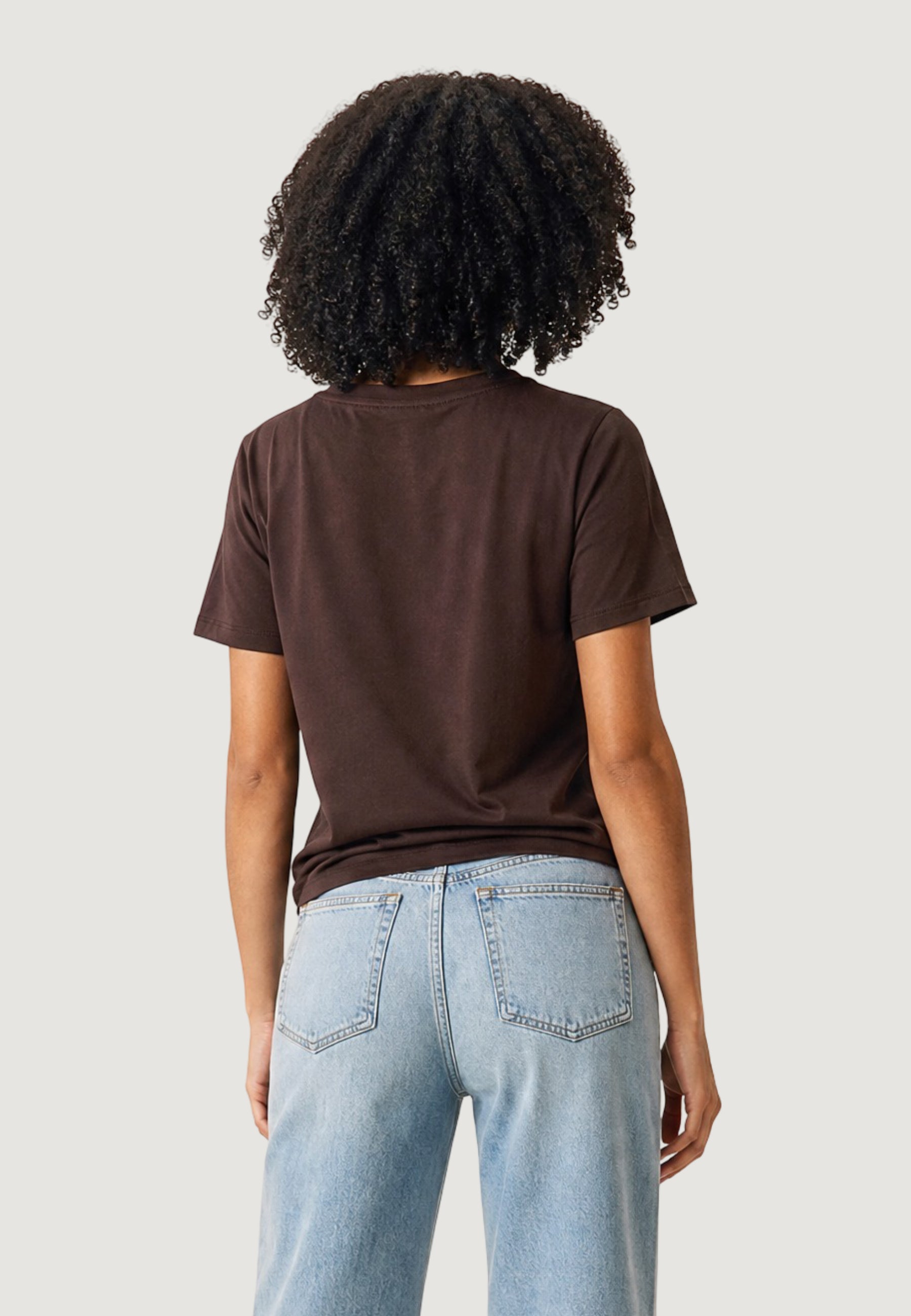 T-shirt Only 15373449