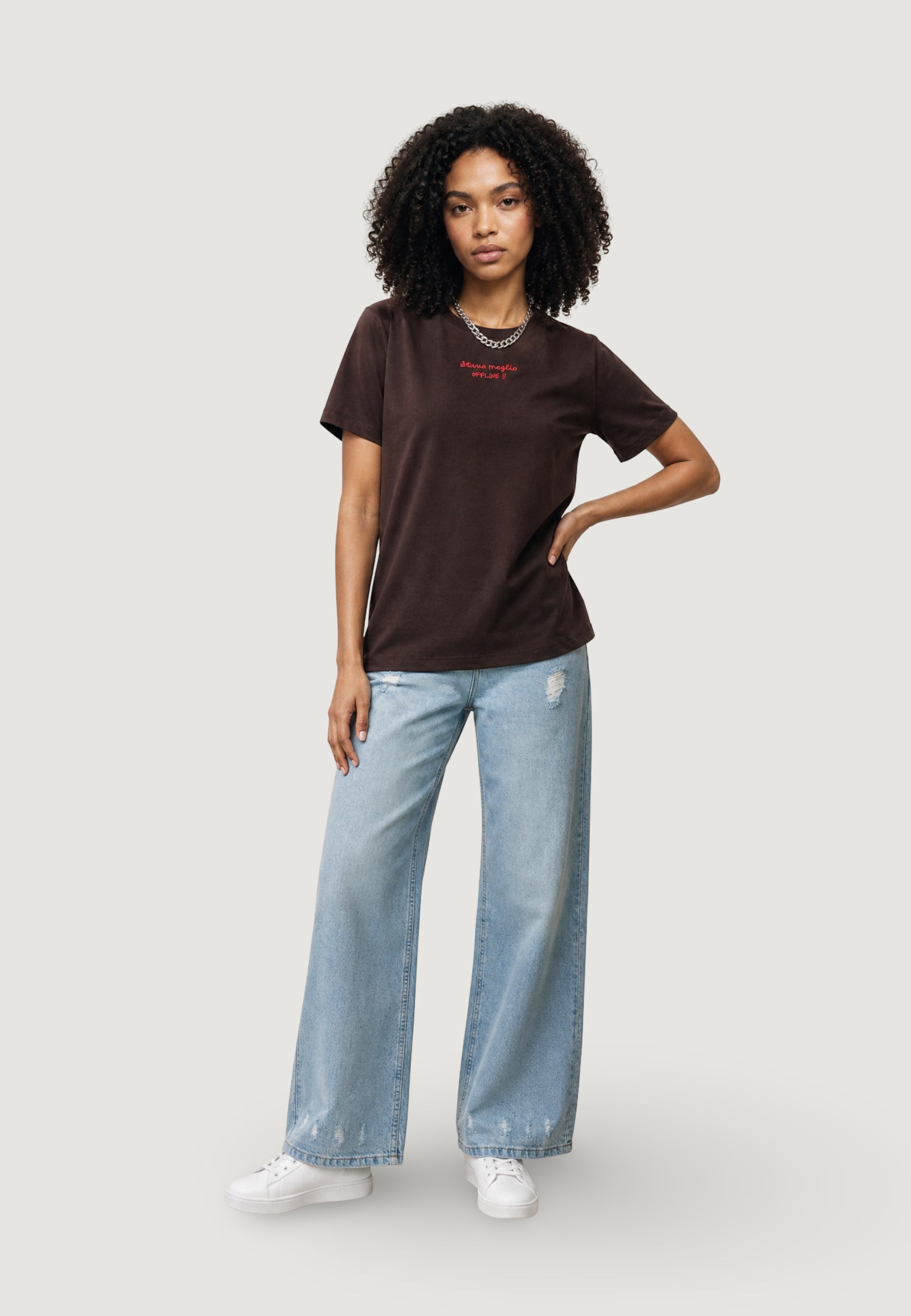 T-shirt Only 15373449