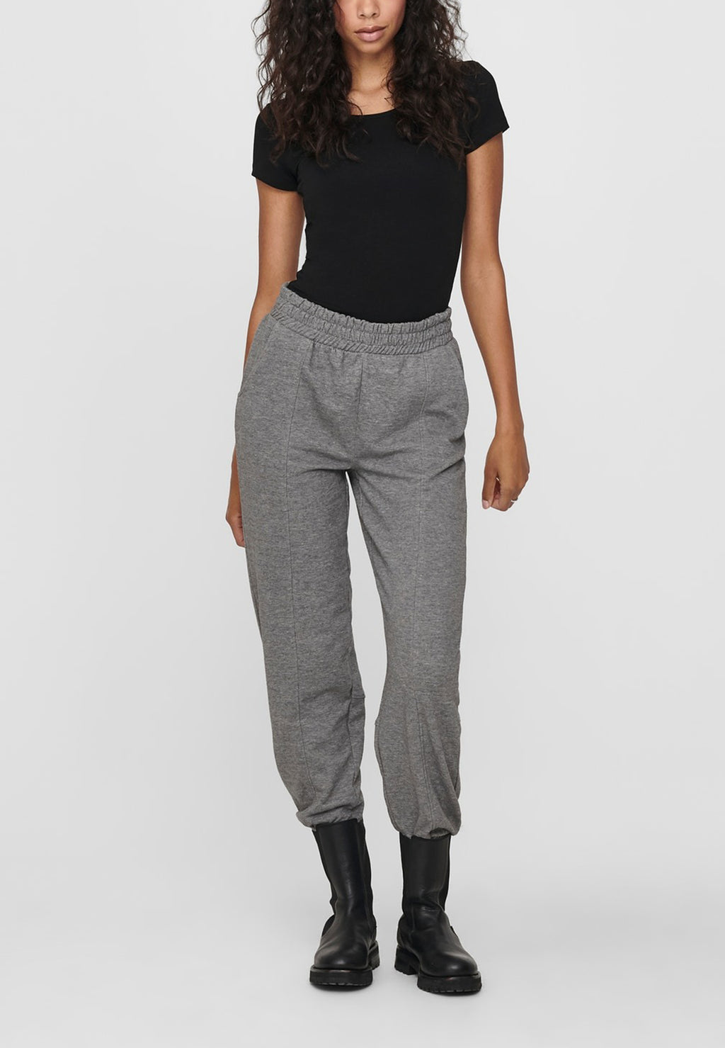 T-shirts Only LIVE LOVE S/S O-NECK TOP NOOS JRS