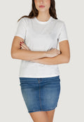 T-shirts Only Onlariana Life S/S O-Neck Box Top Jrs