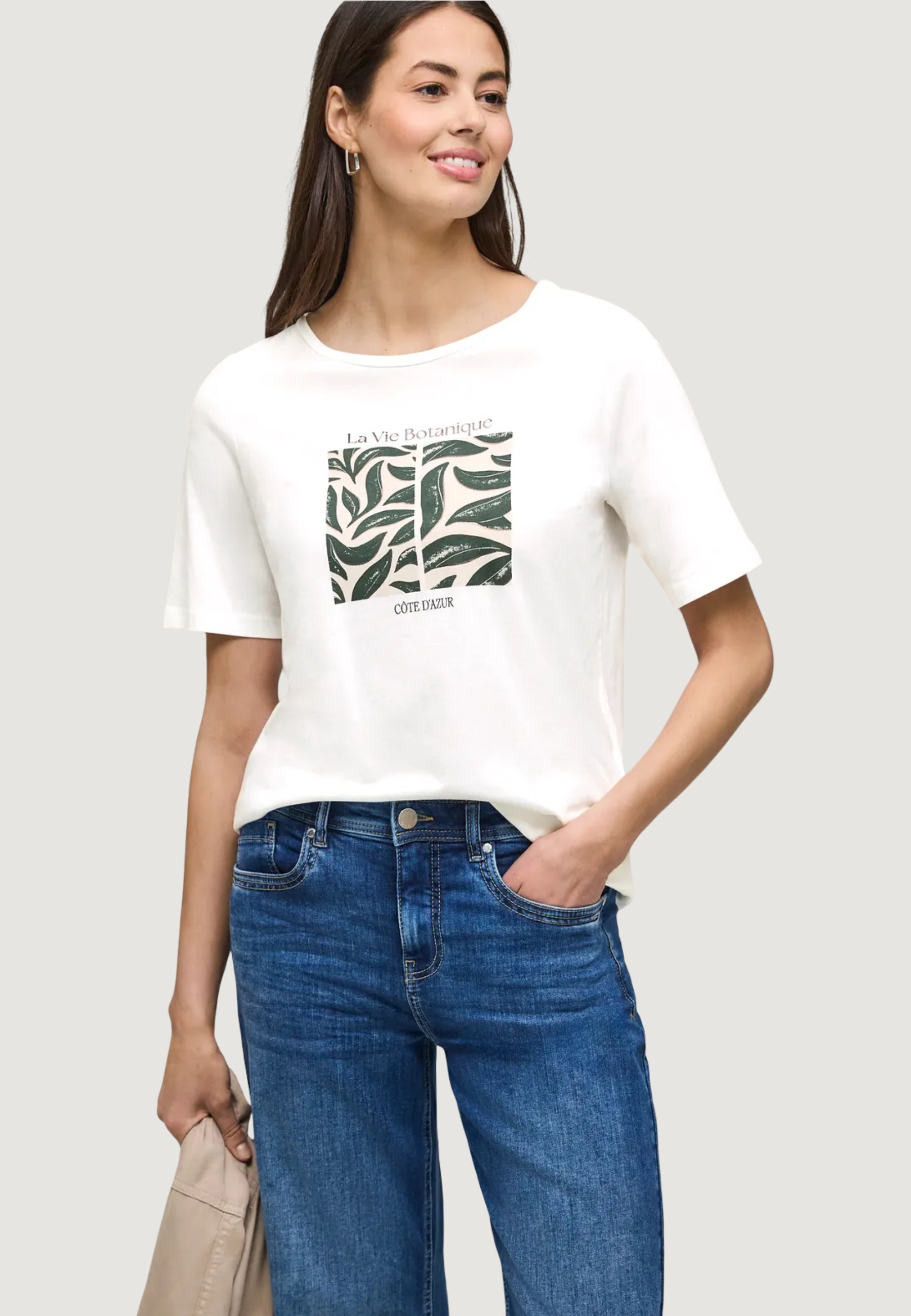 T-shirt Street One leaf artwork