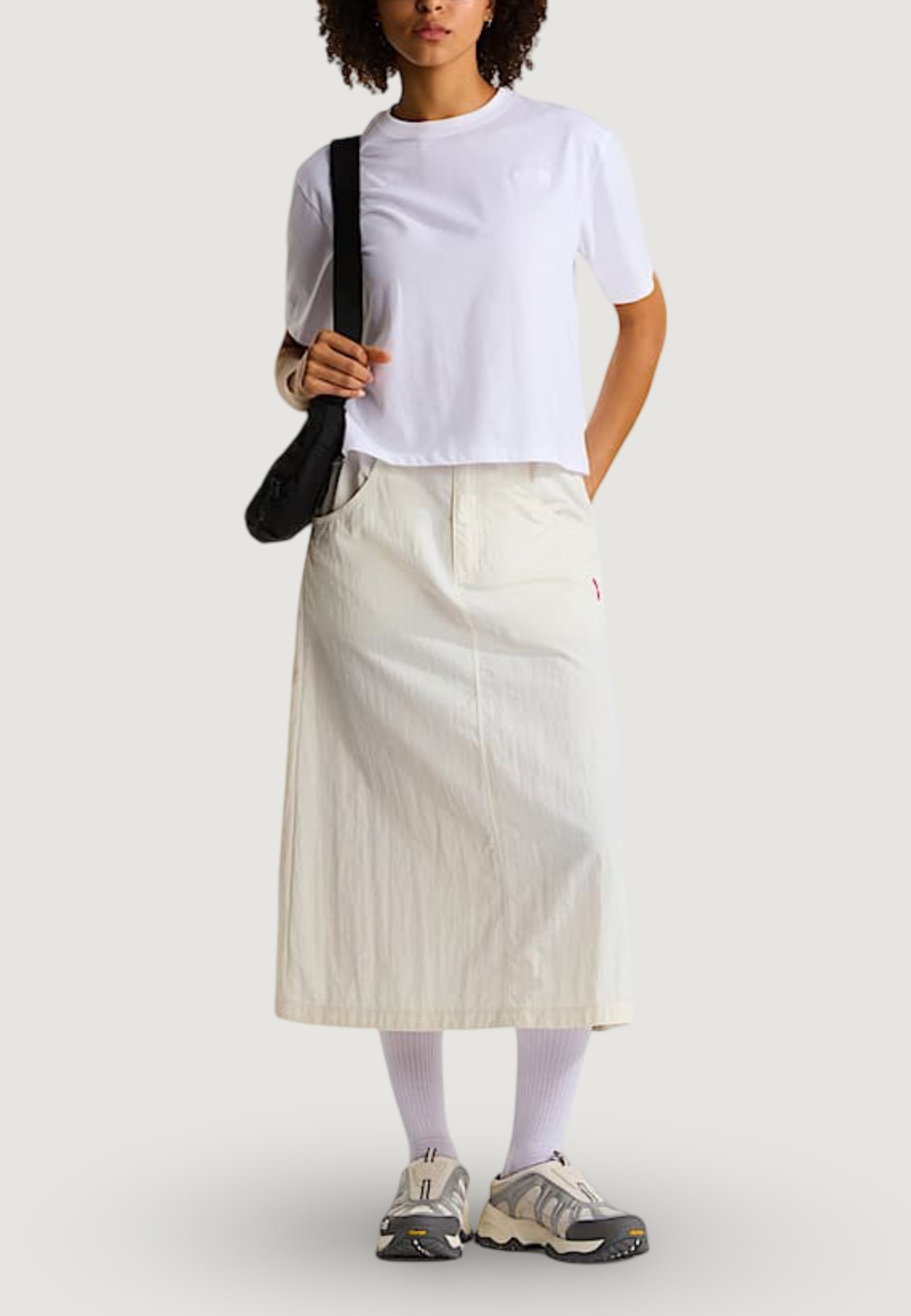 T-shirts THE NORTH FACE W EVOLUTION SIMPLE DOME CROP RLX SS TEE