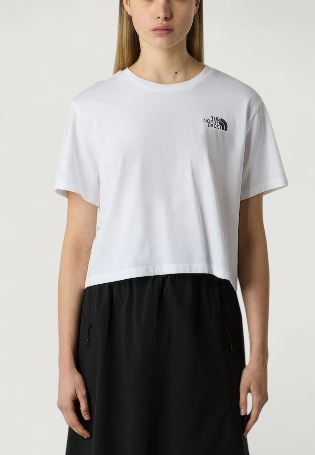 T-shirt THE NORTH FACE W SIMPLE DOME CROPPED SLIM TEE