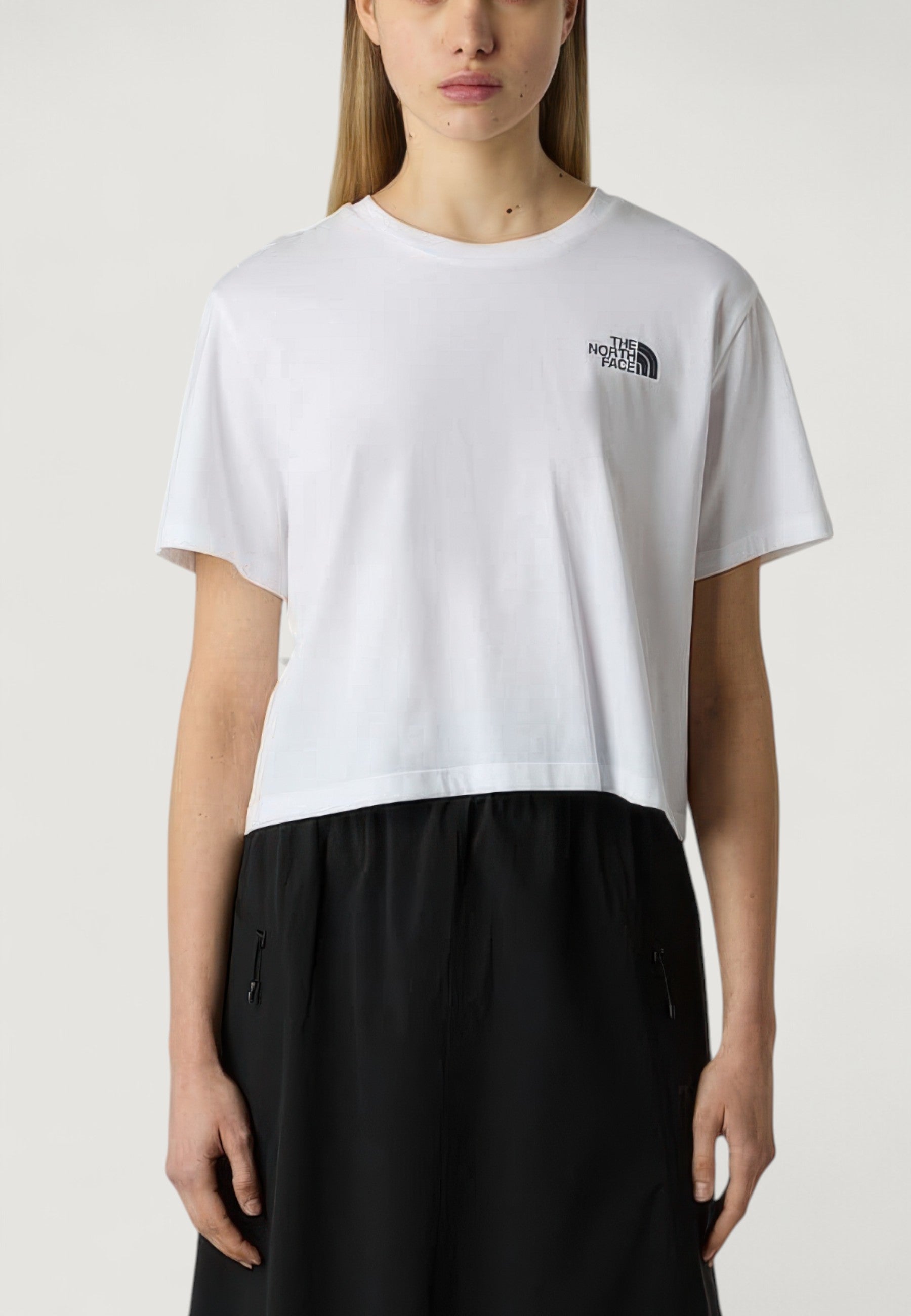 T-shirt THE NORTH FACE W SIMPLE DOME CROPPED SLIM TEE