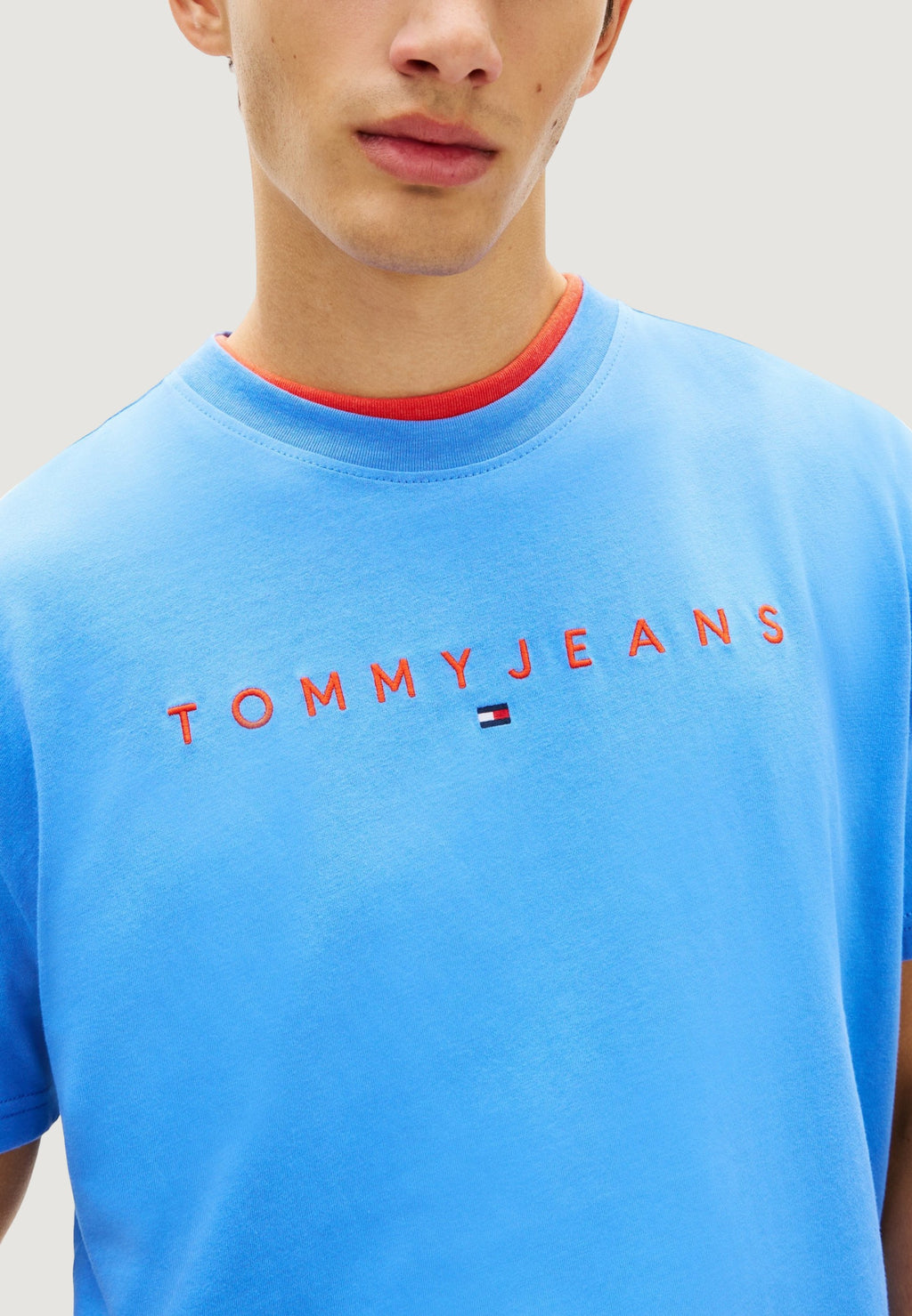 T-shirt Tommy Hilfiger Jeans TJM REG LINEAR LOGO