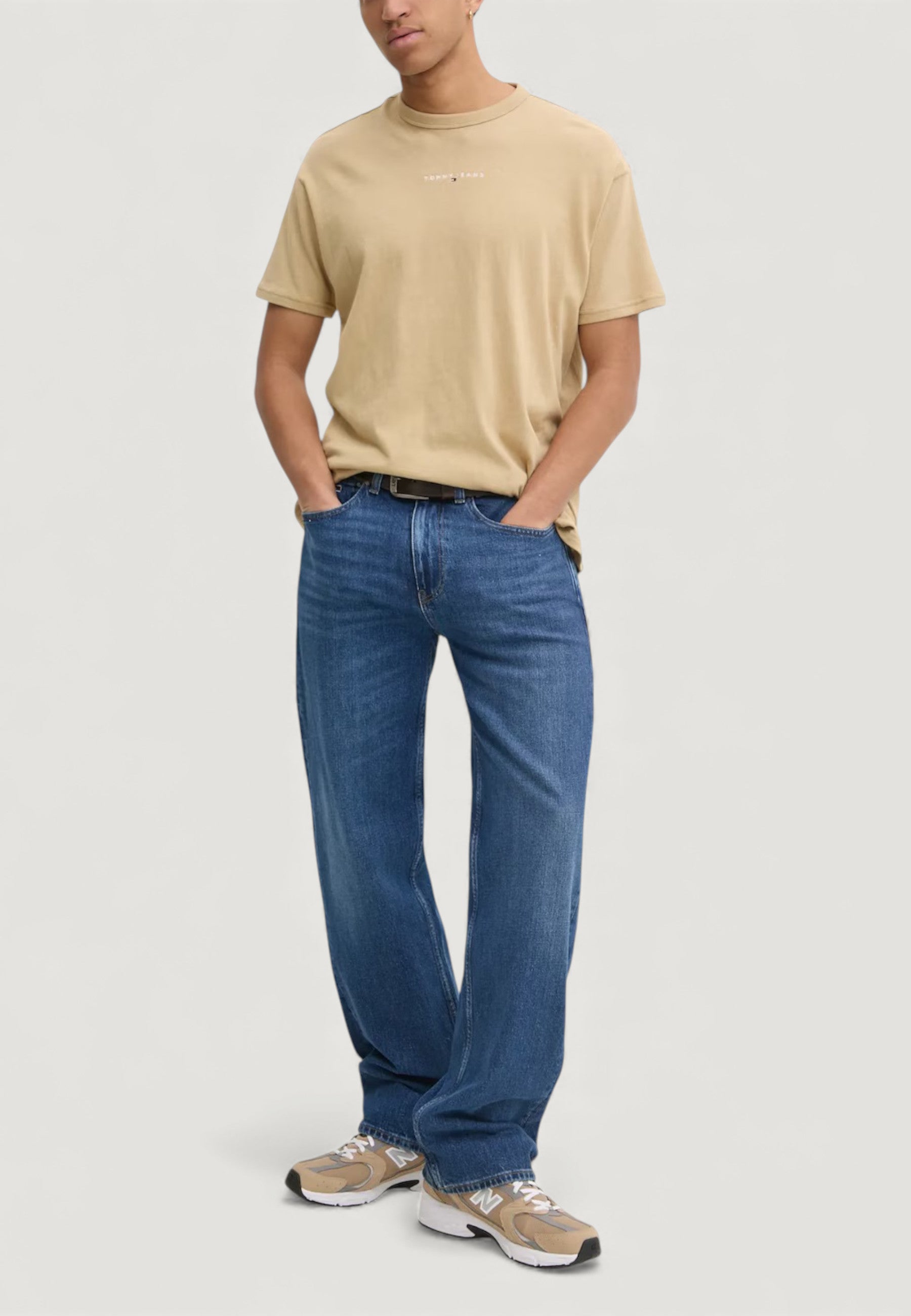 T-shirt Tommy Hilfiger Jeans DM0DM21110