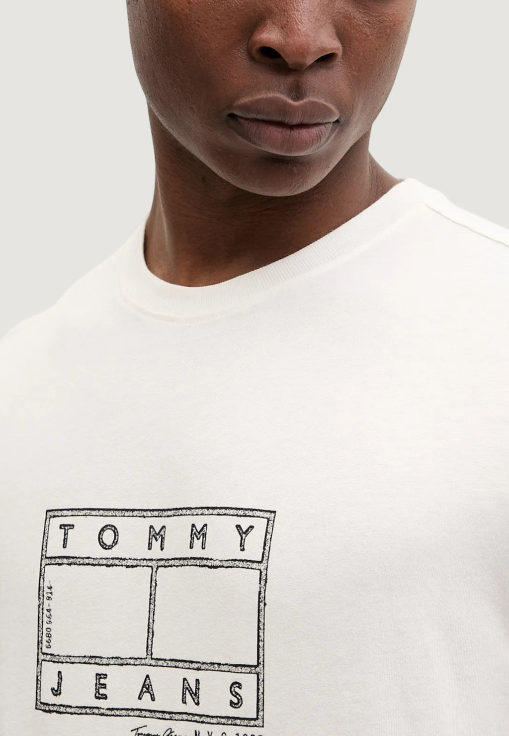 T-shirt Tommy Hilfiger Jeans DM0DM22317