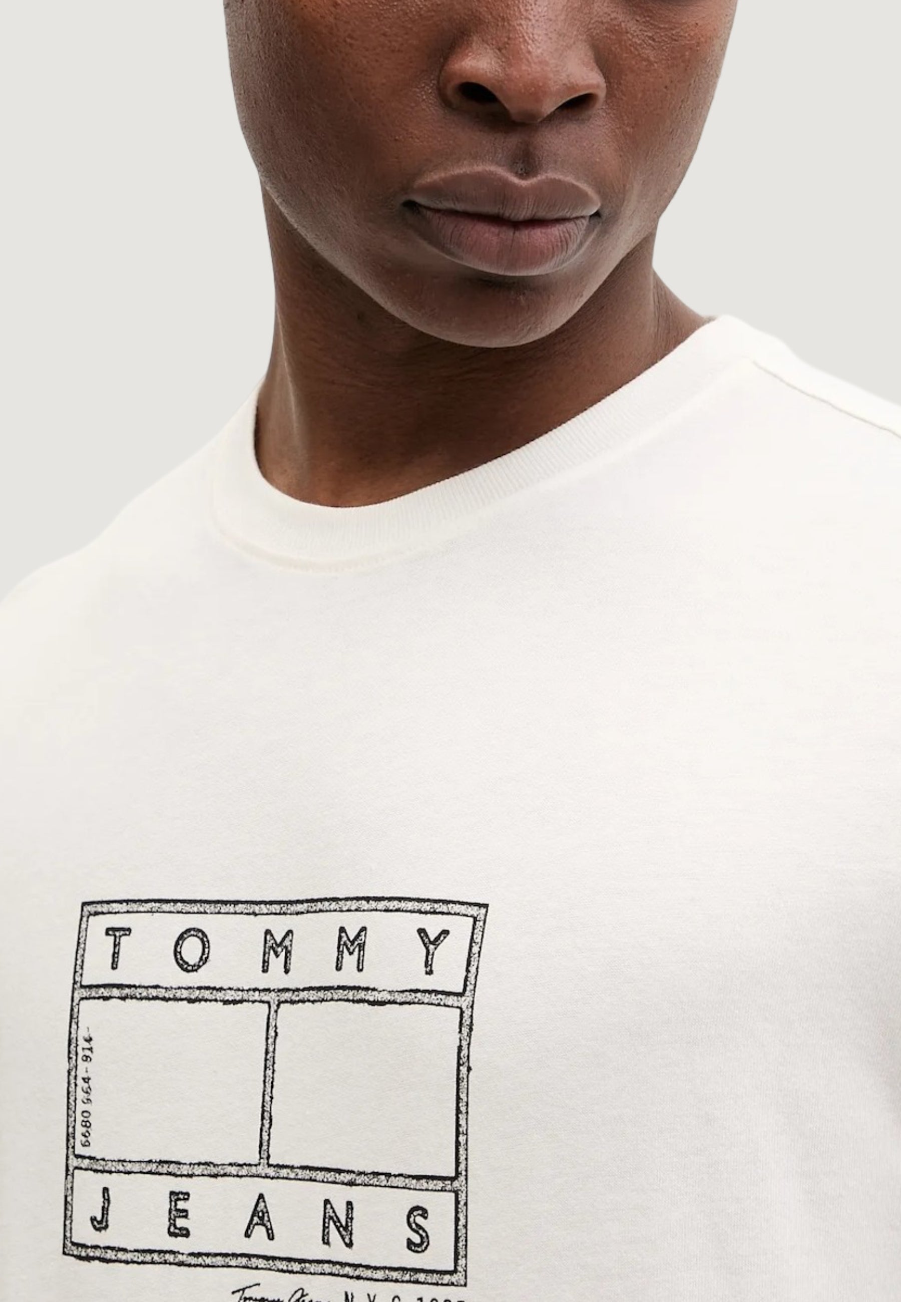 T-shirt Tommy Hilfiger Jeans DM0DM22317