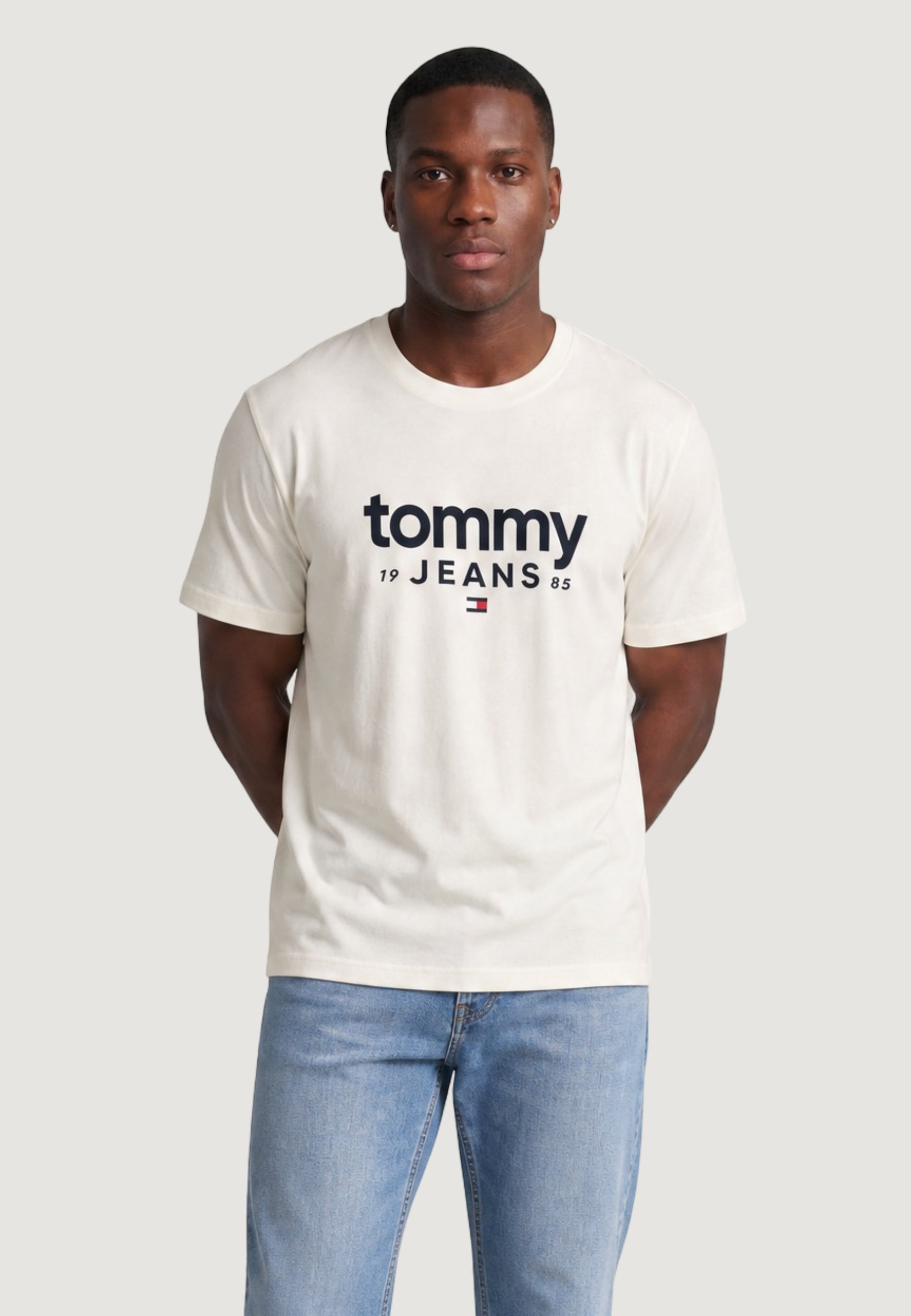 T-shirt Tommy Hilfiger Jeans DM0DM23376