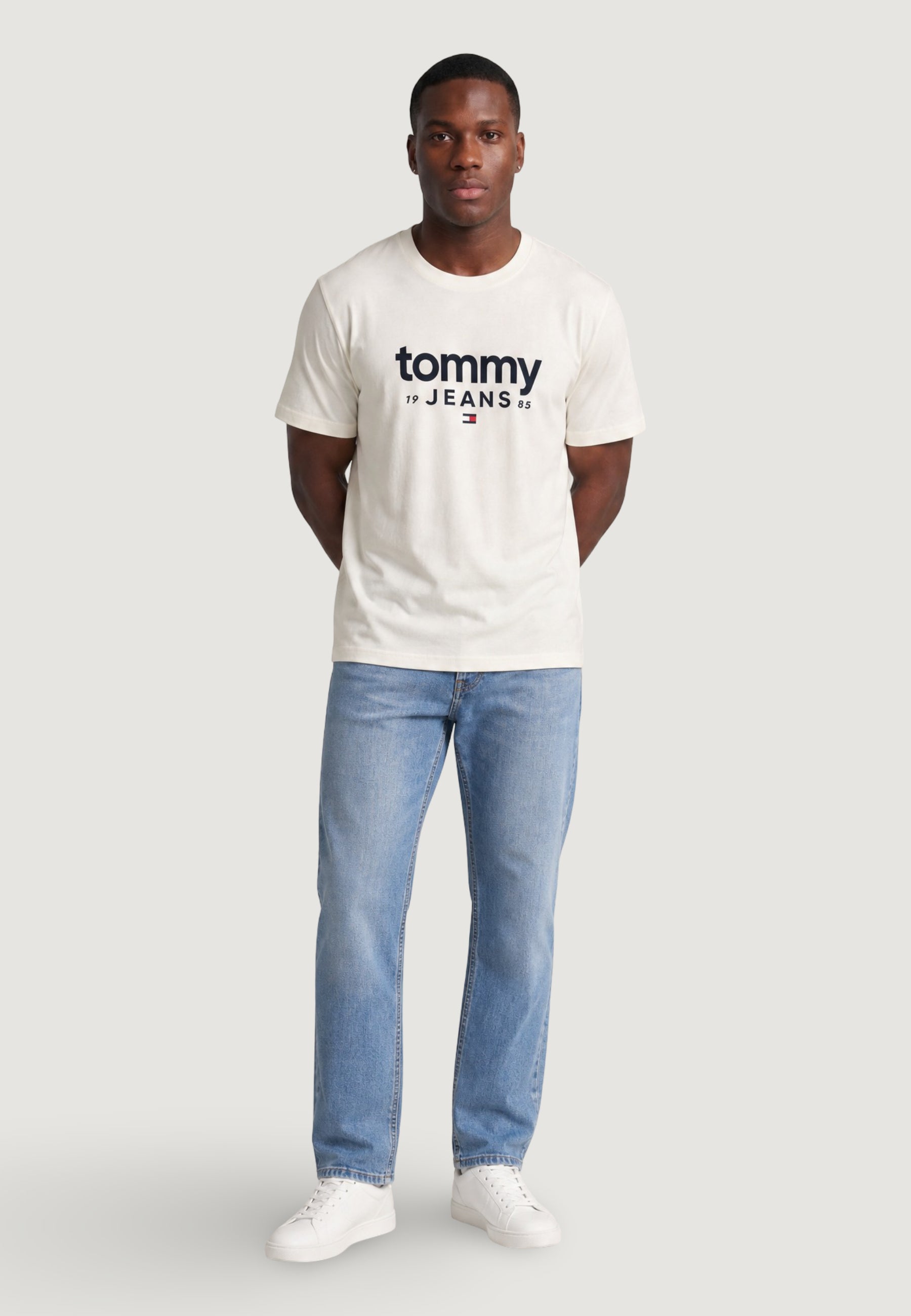 T-shirt Tommy Hilfiger Jeans DM0DM23376