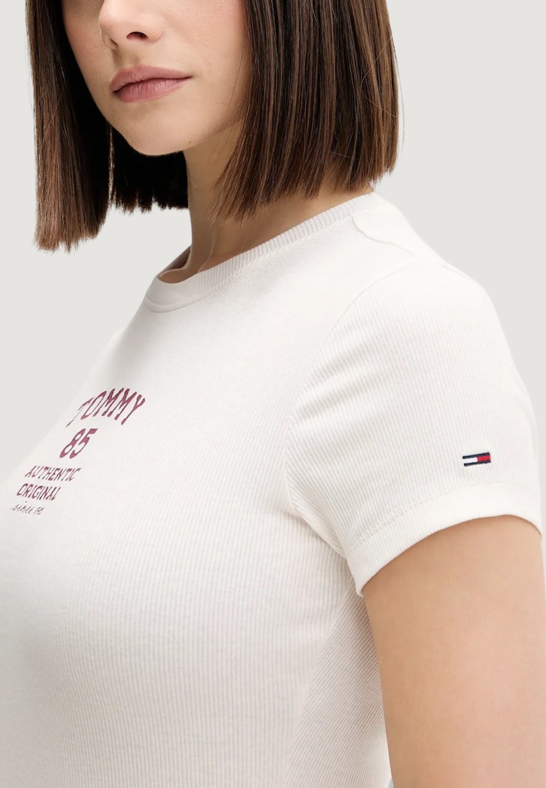 T-shirts Tommy Hilfiger Jeans DW0DW21849