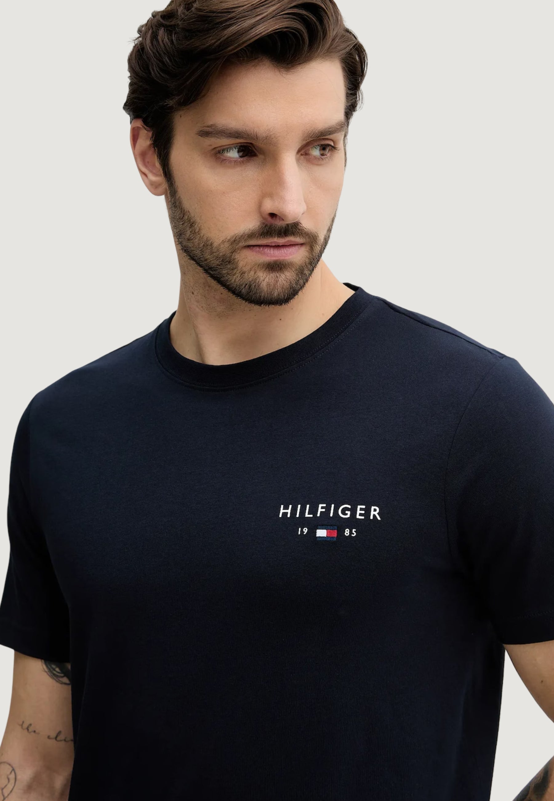 T-shirt Tommy Hilfiger Jeans BRAND LOVE SMALL HIL