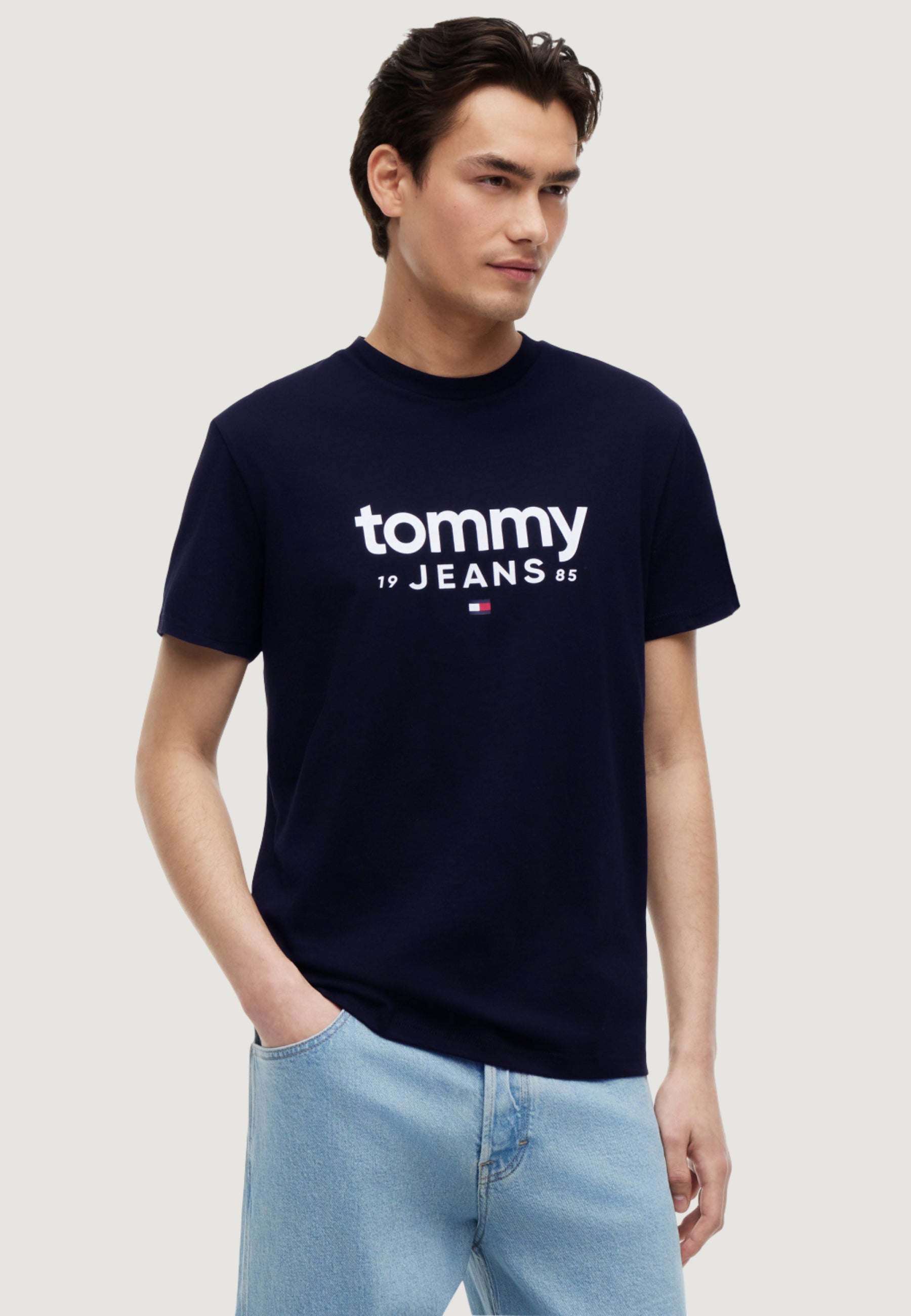 T-shirt Tommy Hilfiger Jeans DM0DM23376