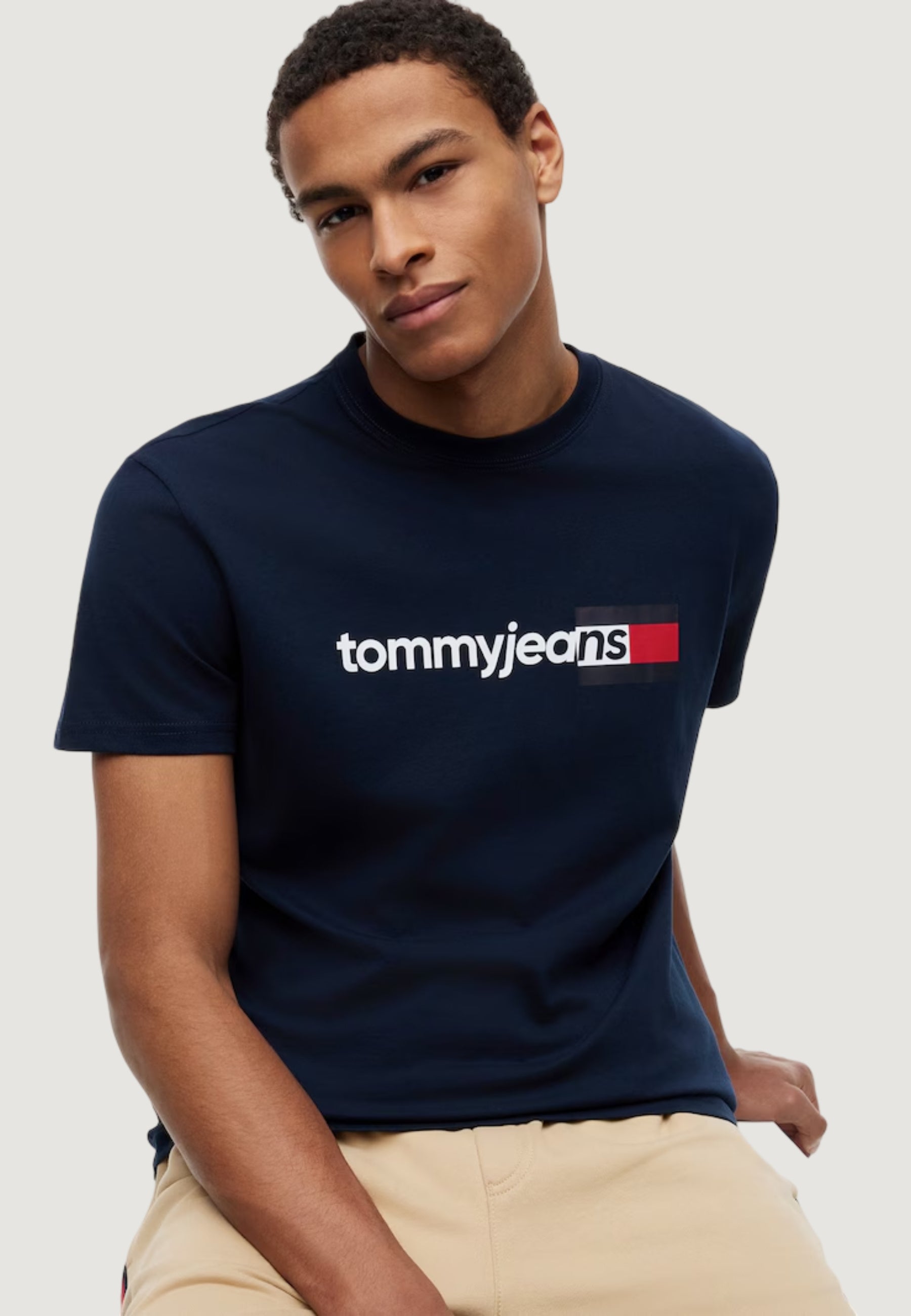 T-shirt Tommy Hilfiger Jeans DM0DM23406