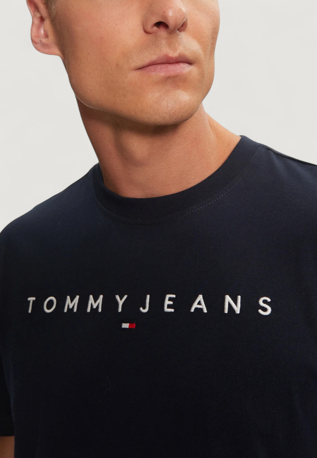 T-shirt Tommy Hilfiger Jeans TJM REG LINEAR LOGO