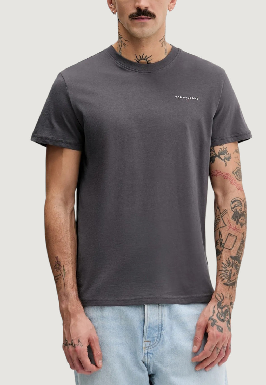 T-shirt Tommy Hilfiger Jeans TJM SLIM LINEAR CHES